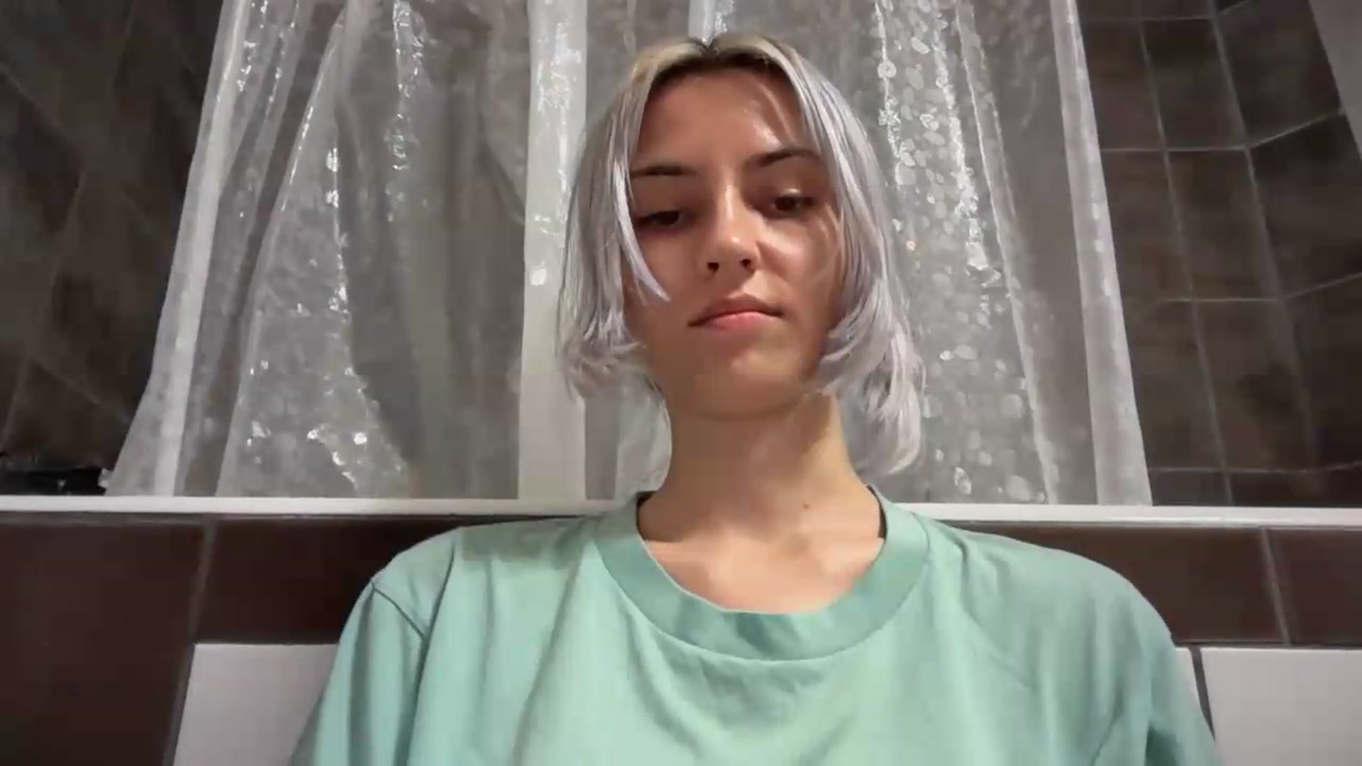Gallery image thumbnail from LLuckyGirl's myfreecams stream on, 08/05/2026, 02:01 image 4 of 20