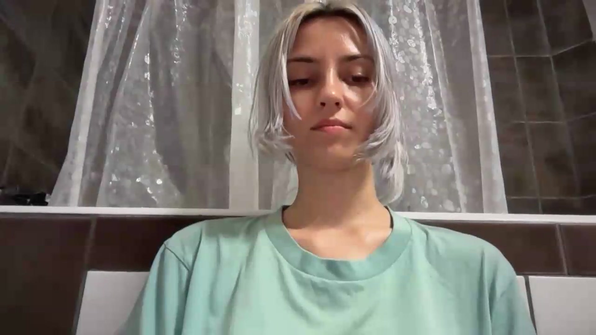 Gallery image thumbnail from LLuckyGirl's myfreecams stream on, 08/05/2026, 02:01 image 3 of 20