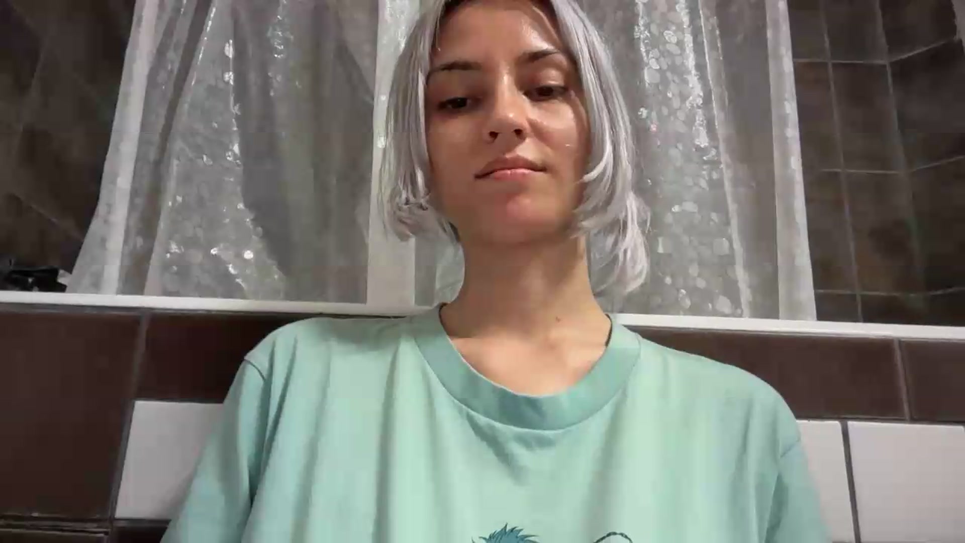 Gallery image thumbnail from LLuckyGirl's myfreecams stream on, 08/05/2026, 02:01 image 19 of 20