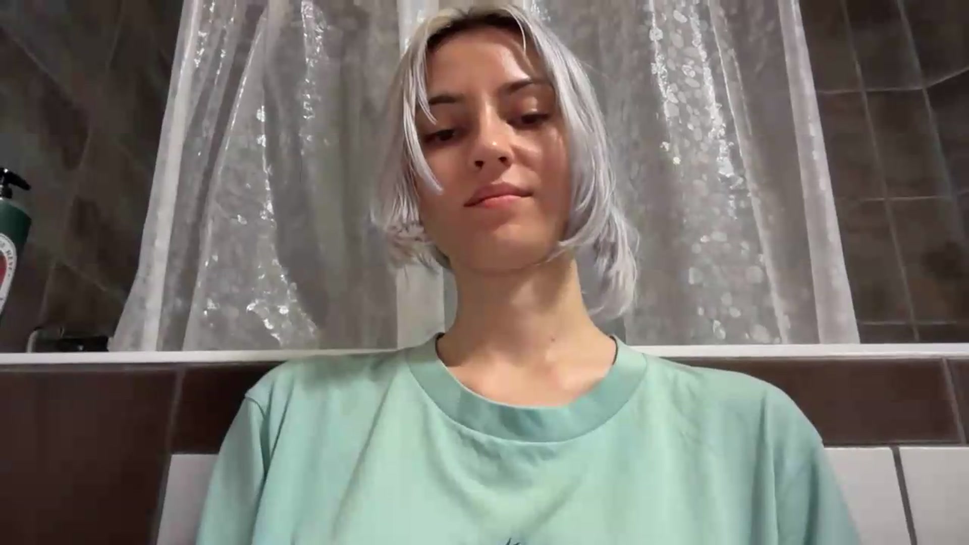 Gallery image thumbnail from LLuckyGirl's myfreecams stream on, 08/05/2026, 02:01 image 8 of 20
