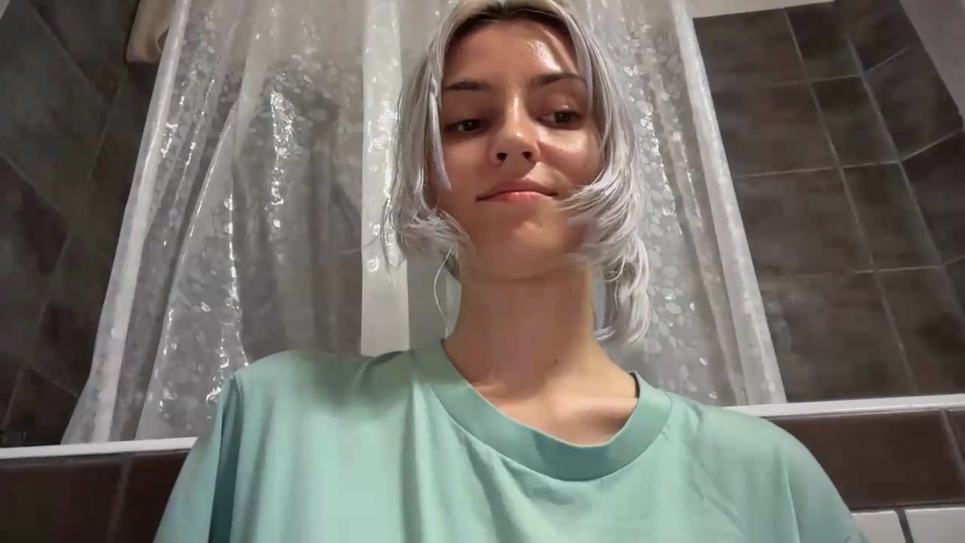 Gallery image thumbnail from LLuckyGirl's myfreecams stream on, 08/05/2026, 03:56 image 20 of 20