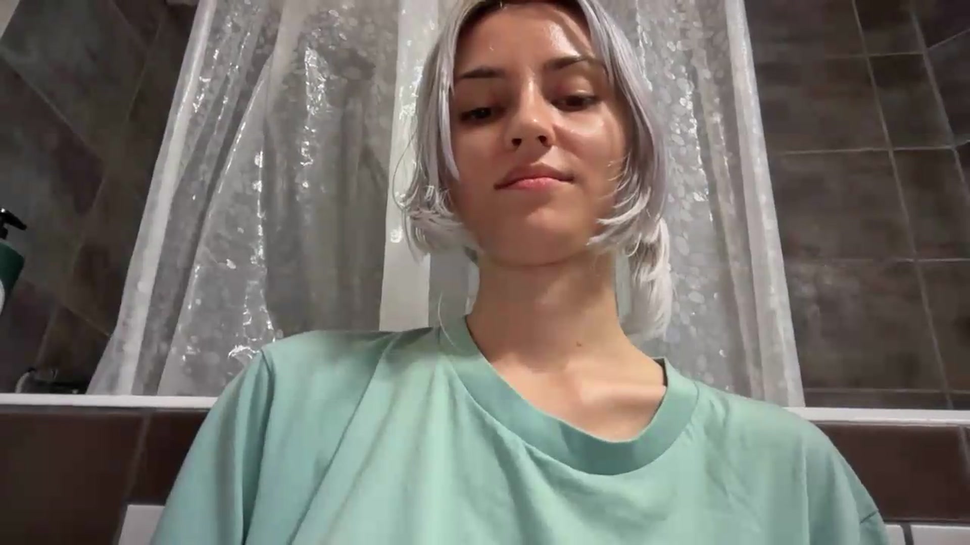 Gallery image thumbnail from LLuckyGirl's myfreecams stream on, 08/05/2026, 03:56 image 11 of 20