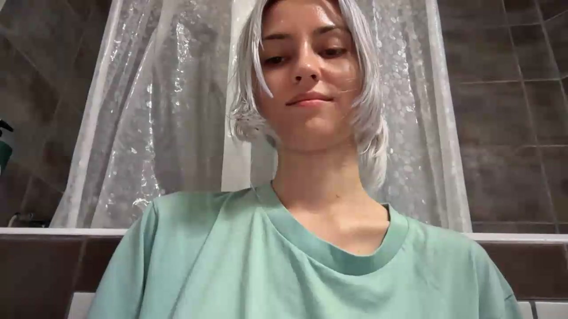 Gallery image thumbnail from LLuckyGirl's myfreecams stream on, 08/05/2026, 03:56 image 13 of 20