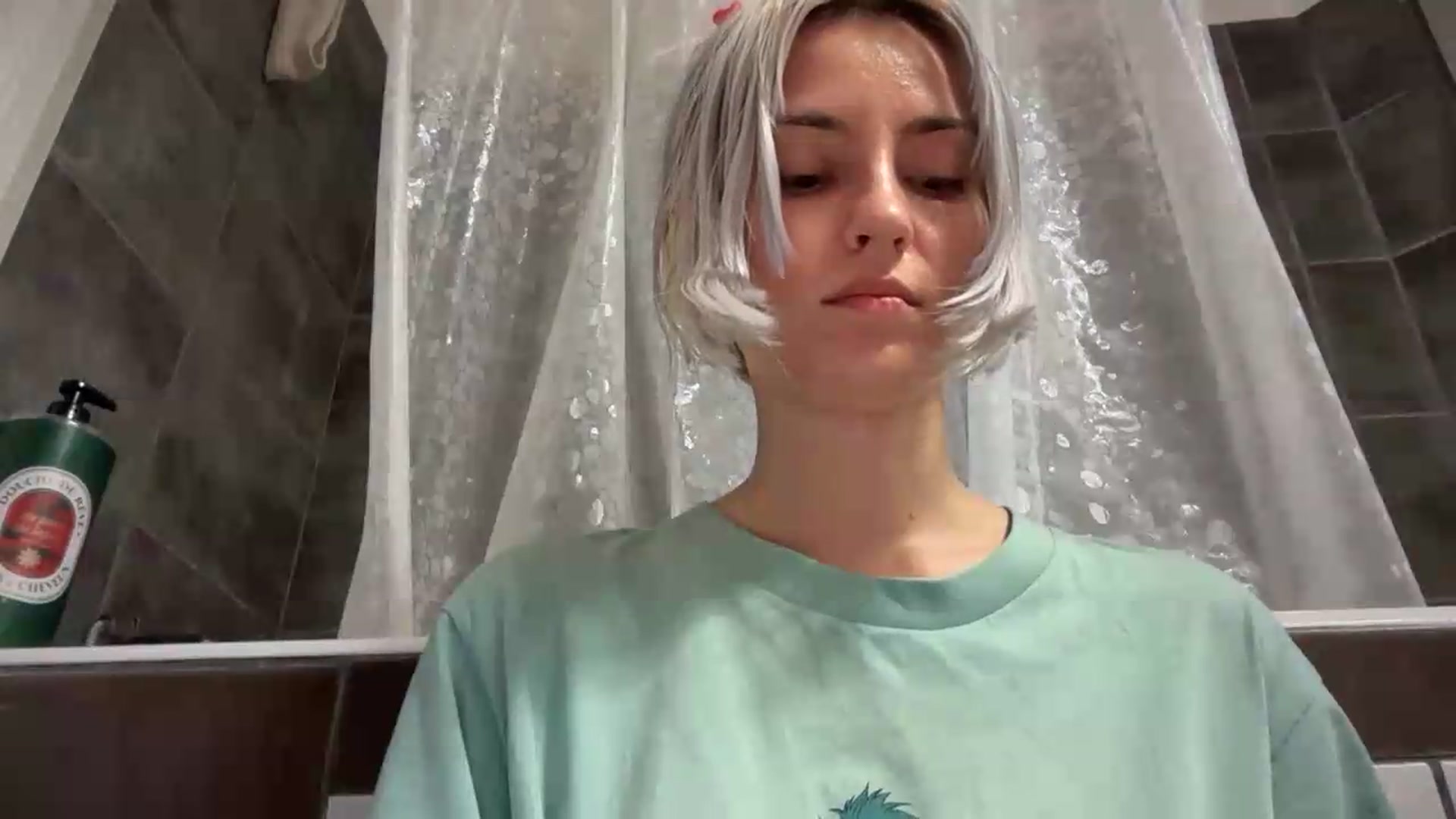 Gallery image thumbnail from LLuckyGirl's myfreecams stream on, 08/05/2026, 23:25 image 14 of 20
