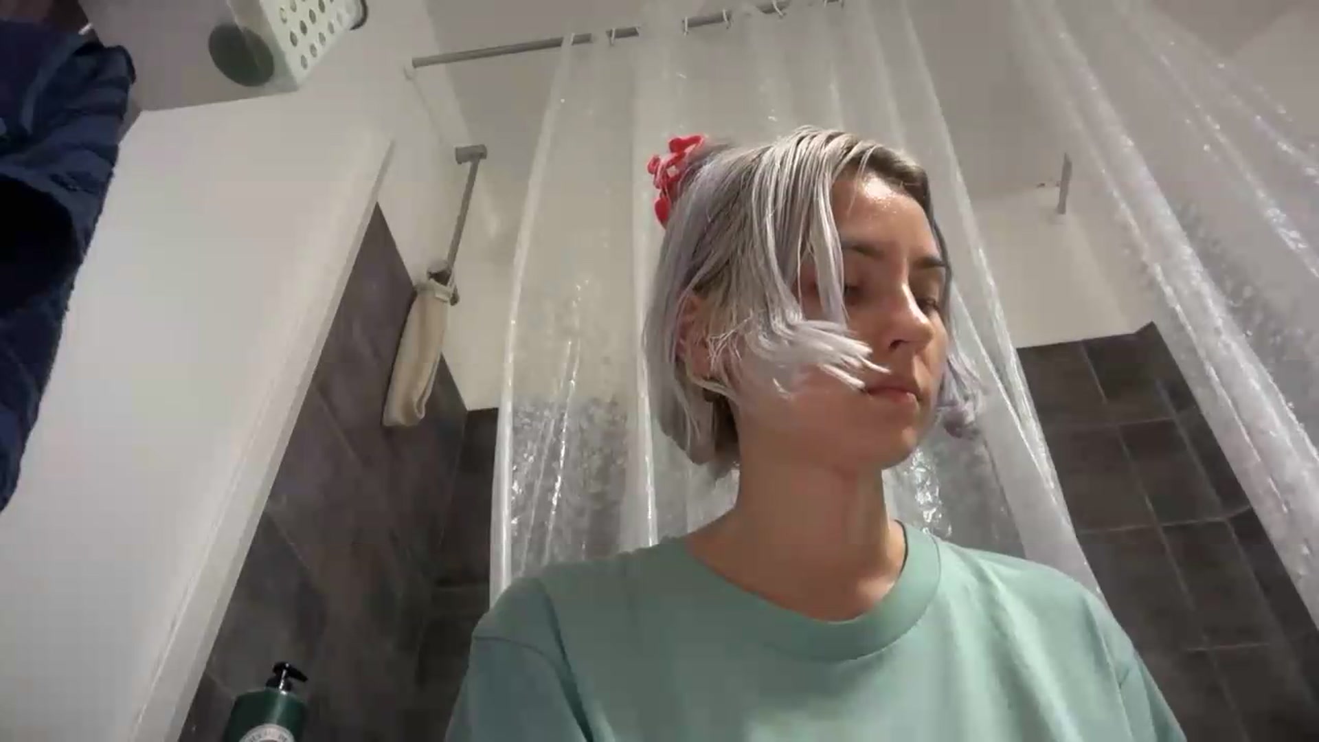 Gallery image thumbnail from LLuckyGirl's myfreecams stream on, 08/06/2026, 04:04 image 14 of 20
