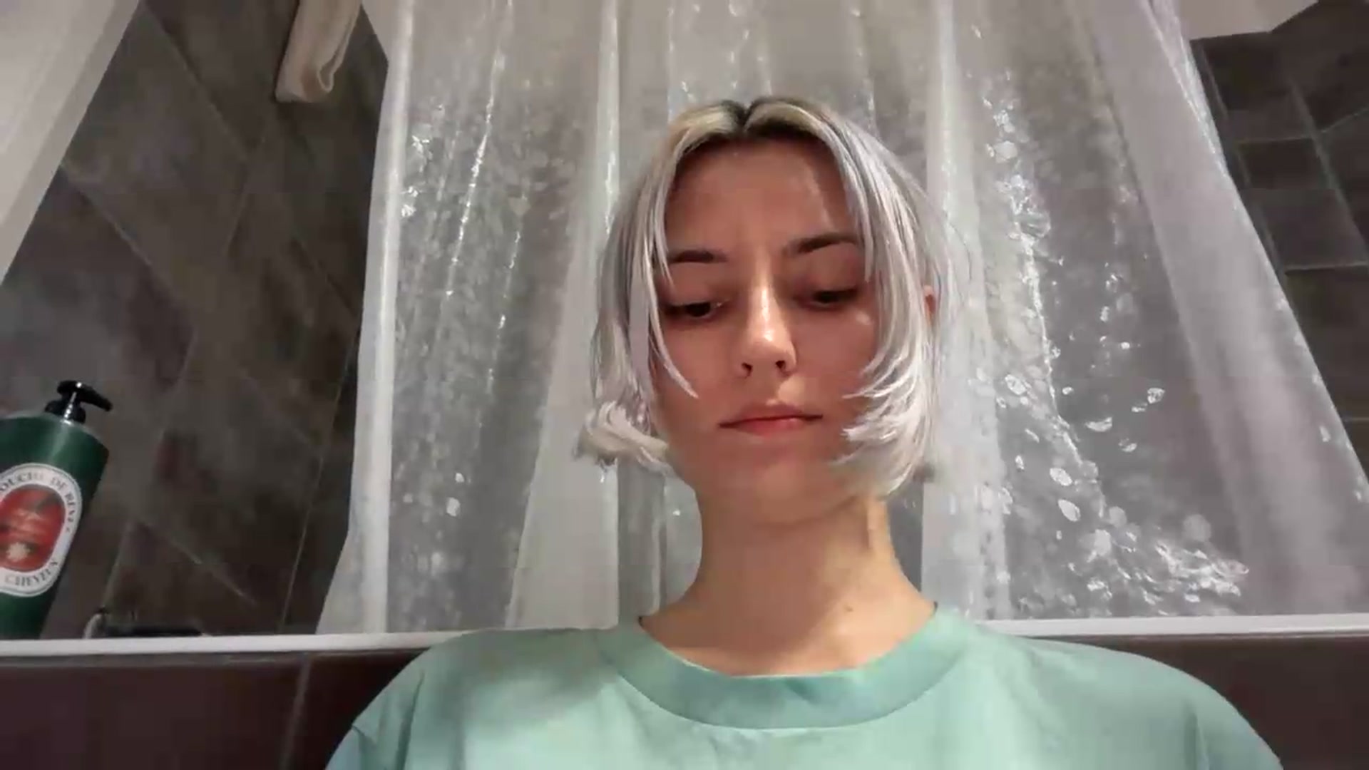 Gallery image thumbnail from LLuckyGirl's myfreecams stream on, 08/06/2026, 04:04 image 5 of 20