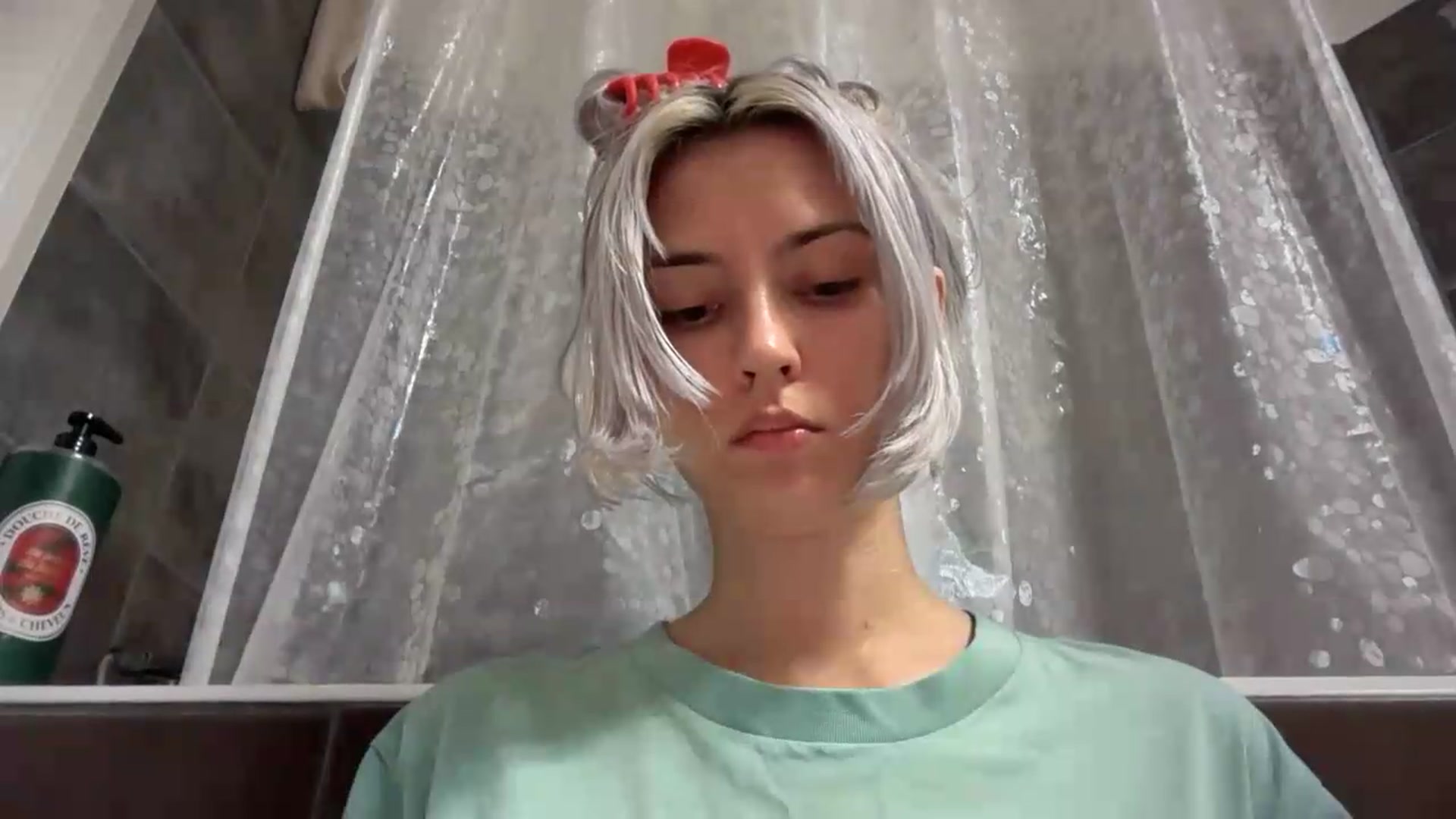 Gallery image thumbnail from LLuckyGirl's myfreecams stream on, 08/07/2026, 24:04 image 4 of 20