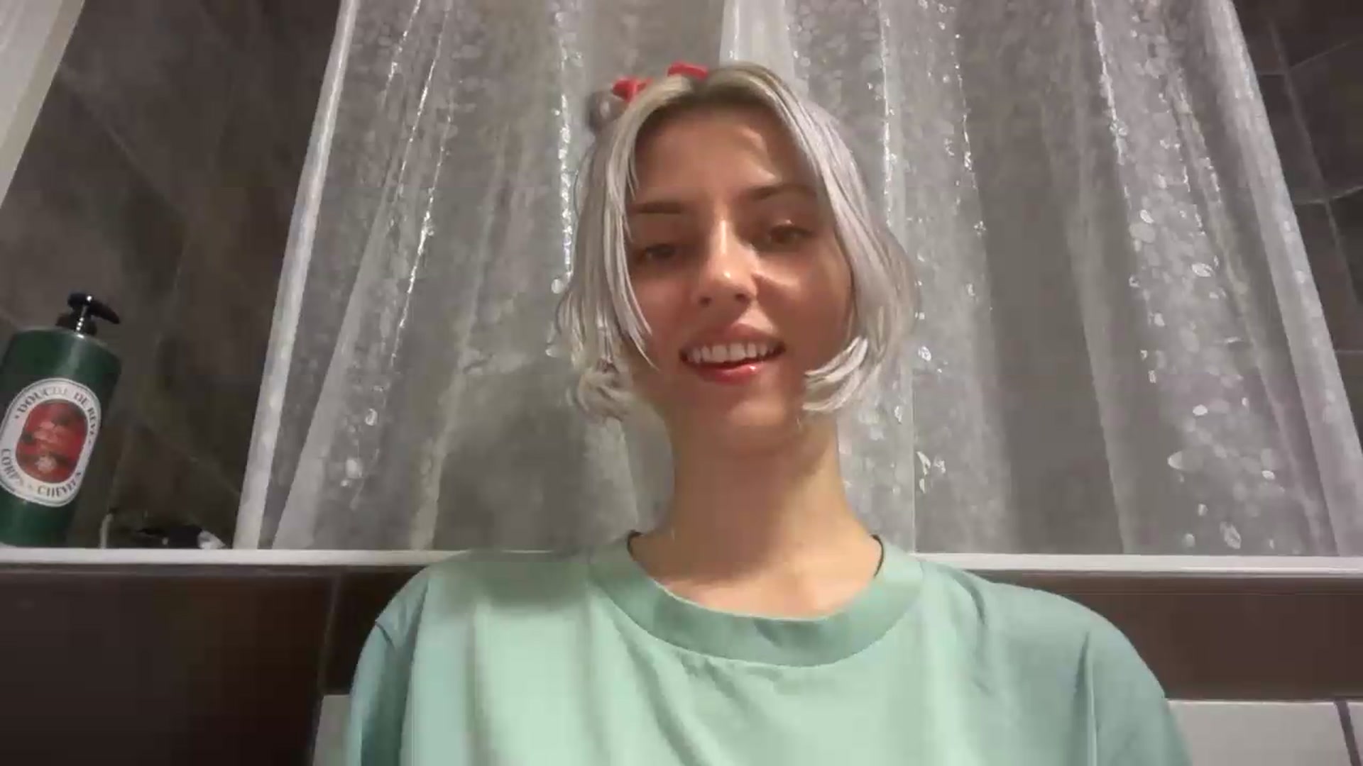 Gallery image thumbnail from LLuckyGirl's myfreecams stream on, 08/07/2026, 02:34 image 13 of 20