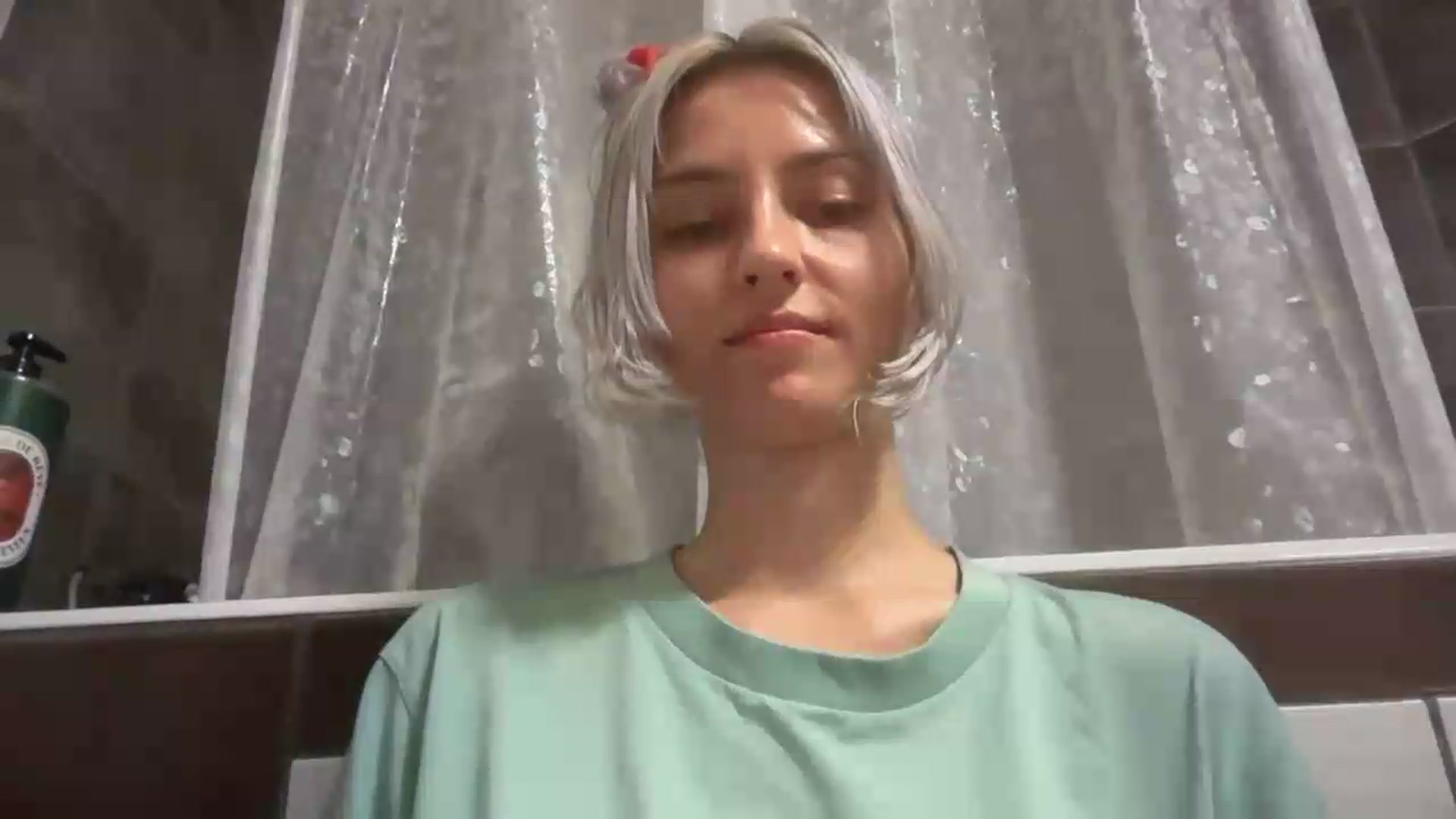 Gallery image thumbnail from LLuckyGirl's myfreecams stream on, 08/07/2026, 02:34 image 19 of 20