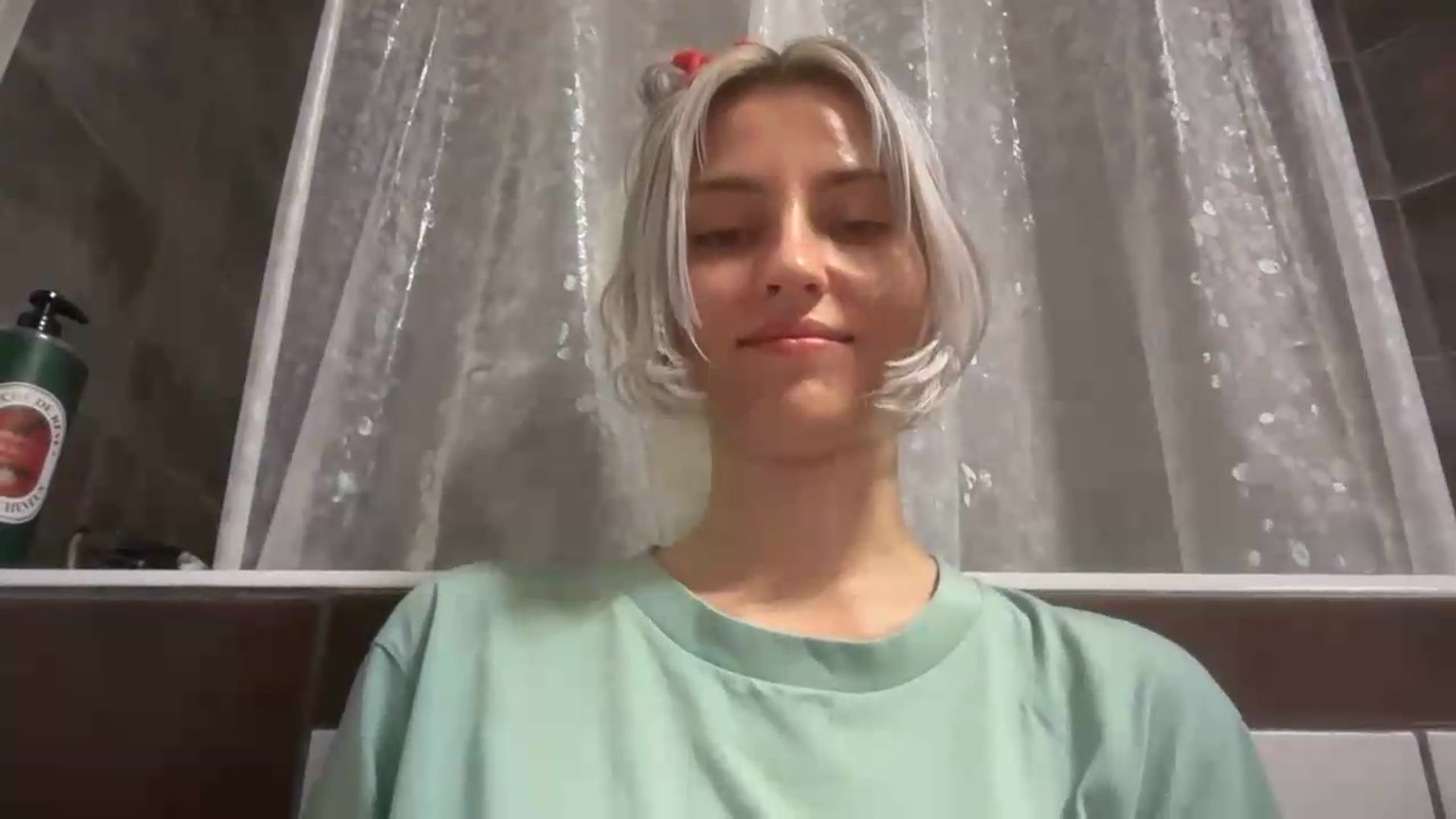 Gallery image thumbnail from LLuckyGirl's myfreecams stream on, 08/07/2026, 02:34 image 11 of 20