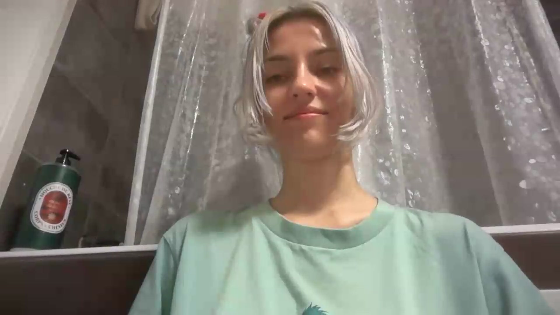 Gallery image thumbnail from LLuckyGirl's myfreecams stream on, 08/07/2026, 02:34 image 14 of 20