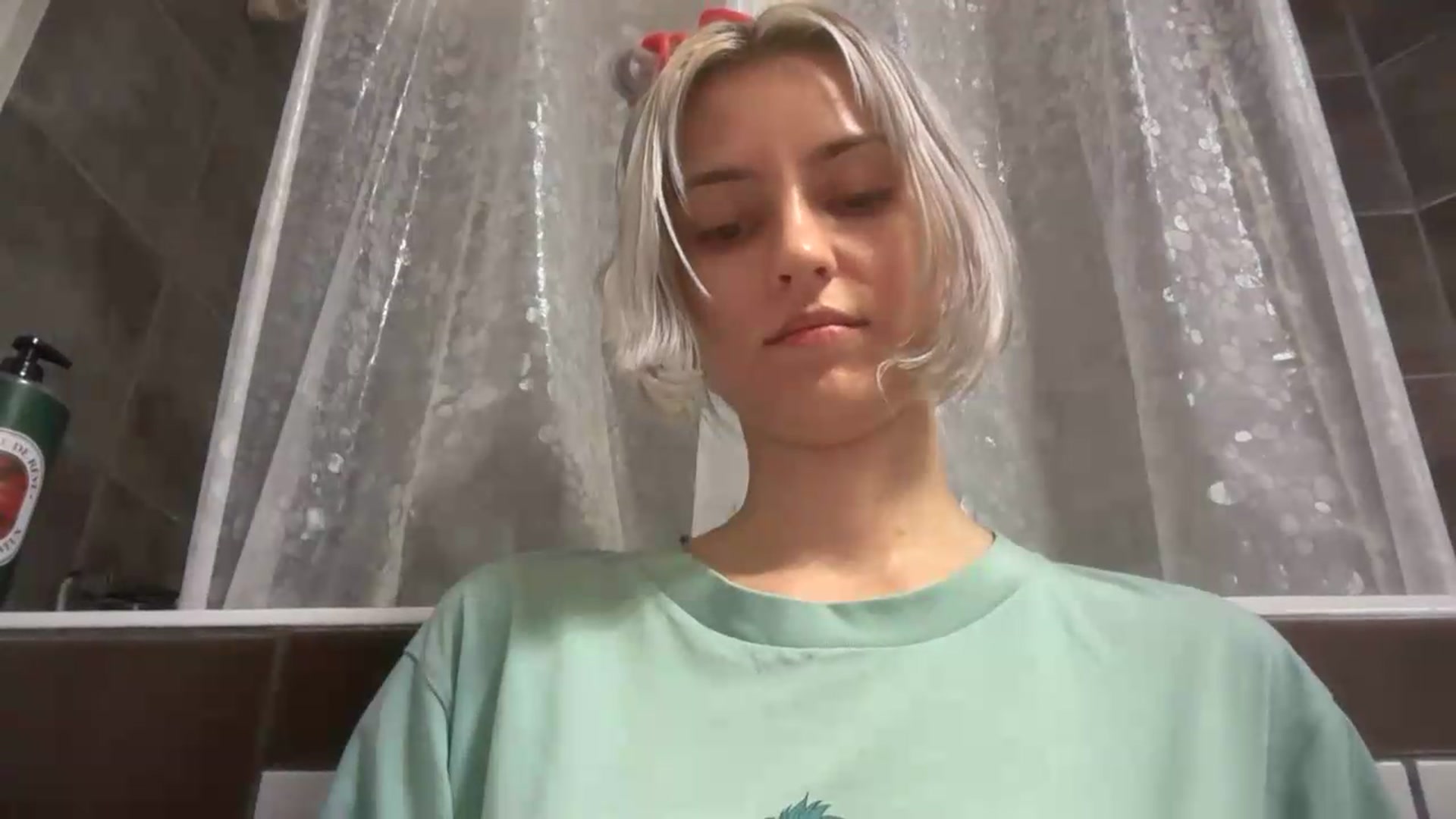 Gallery image thumbnail from LLuckyGirl's myfreecams stream on, 08/07/2026, 03:01 image 18 of 20