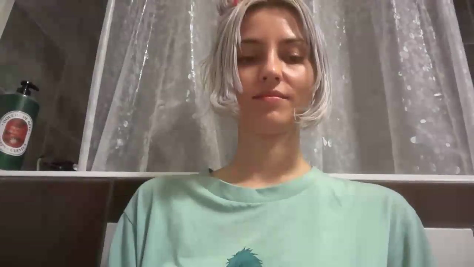Gallery image thumbnail from LLuckyGirl's myfreecams stream on, 08/07/2026, 03:01 image 12 of 20