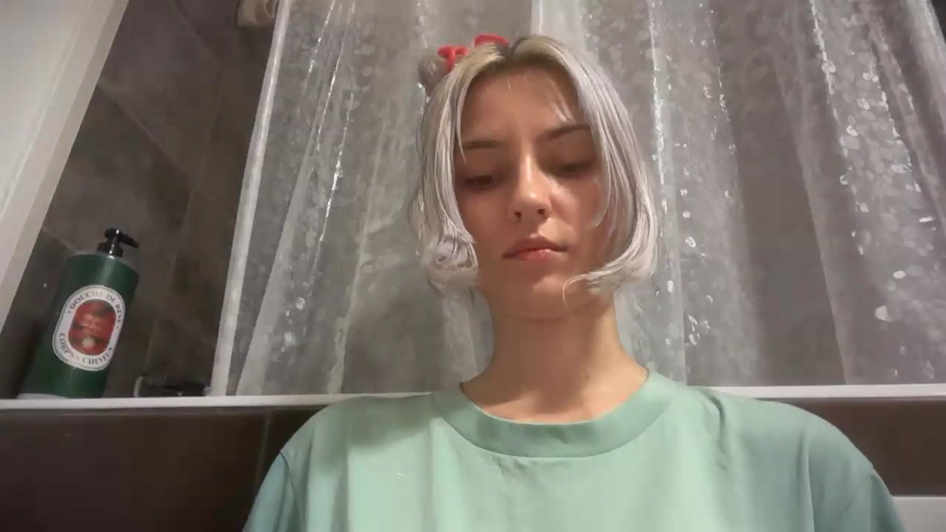 Gallery image thumbnail from LLuckyGirl's myfreecams stream on, 08/07/2026, 03:43 image 19 of 20
