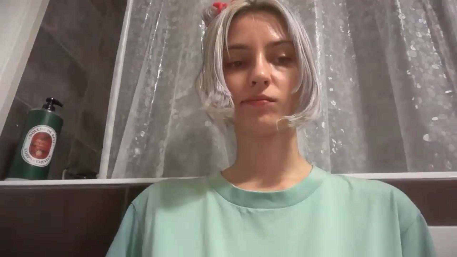 Gallery image thumbnail from LLuckyGirl's myfreecams stream on, 08/07/2026, 03:43 image 18 of 20