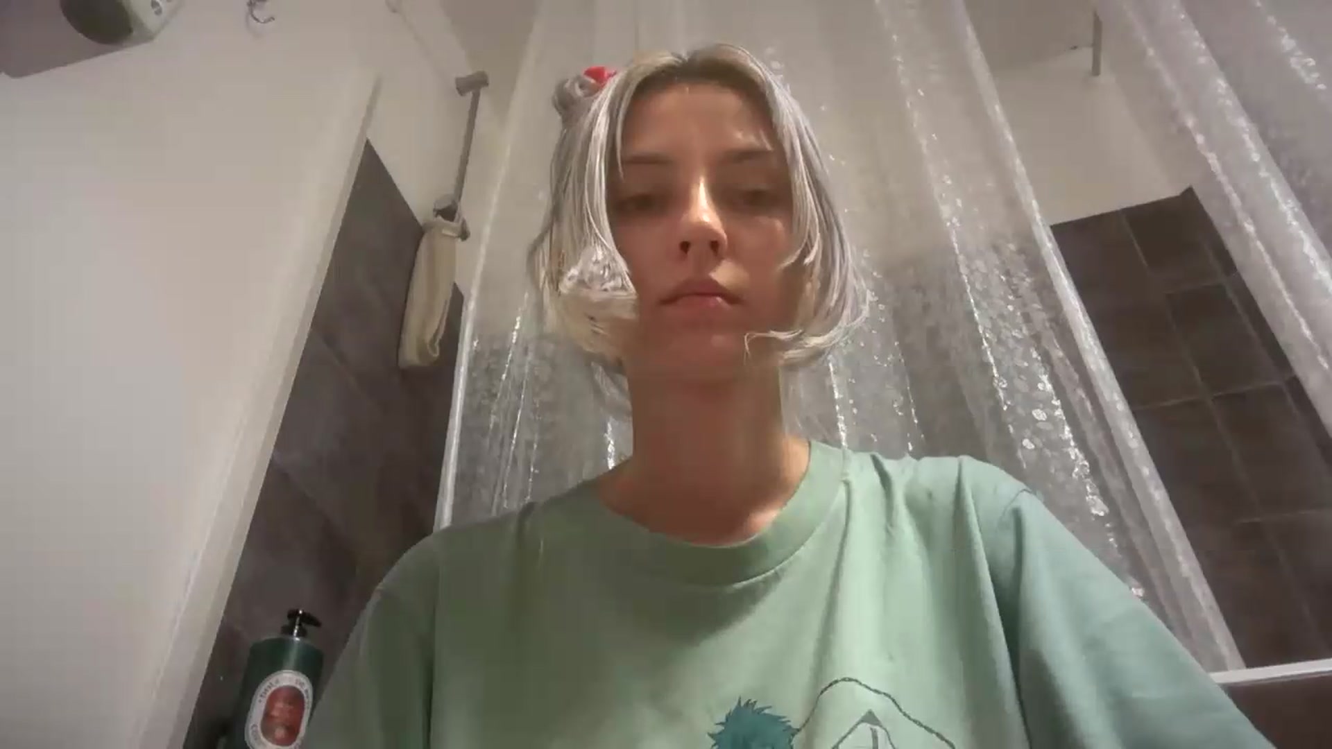 Gallery image thumbnail from LLuckyGirl's myfreecams stream on, 08/07/2026, 03:43 image 16 of 20