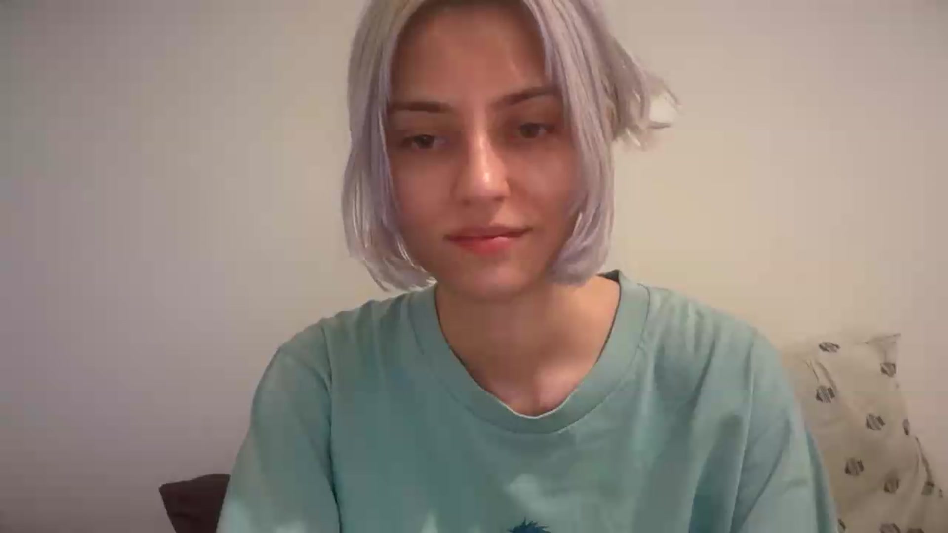 Gallery image thumbnail from LLuckyGirl's myfreecams stream on, 08/08/2026, 06:17 image 19 of 20