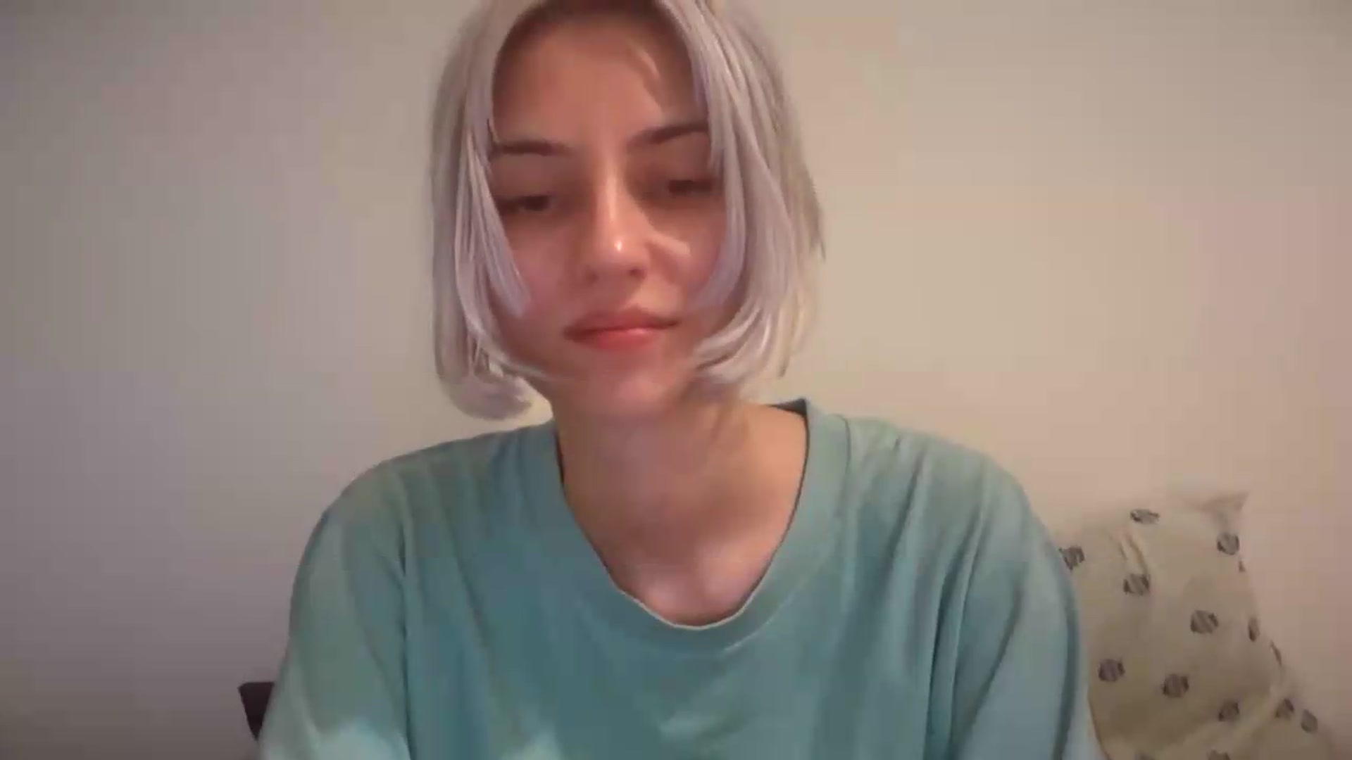 Gallery image thumbnail from LLuckyGirl's myfreecams stream on, 08/08/2026, 07:33 image 17 of 20