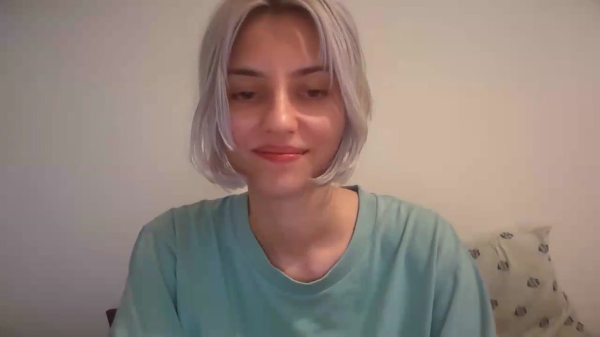 Gallery image thumbnail from LLuckyGirl's myfreecams stream on, 08/08/2026, 07:33 image 12 of 20