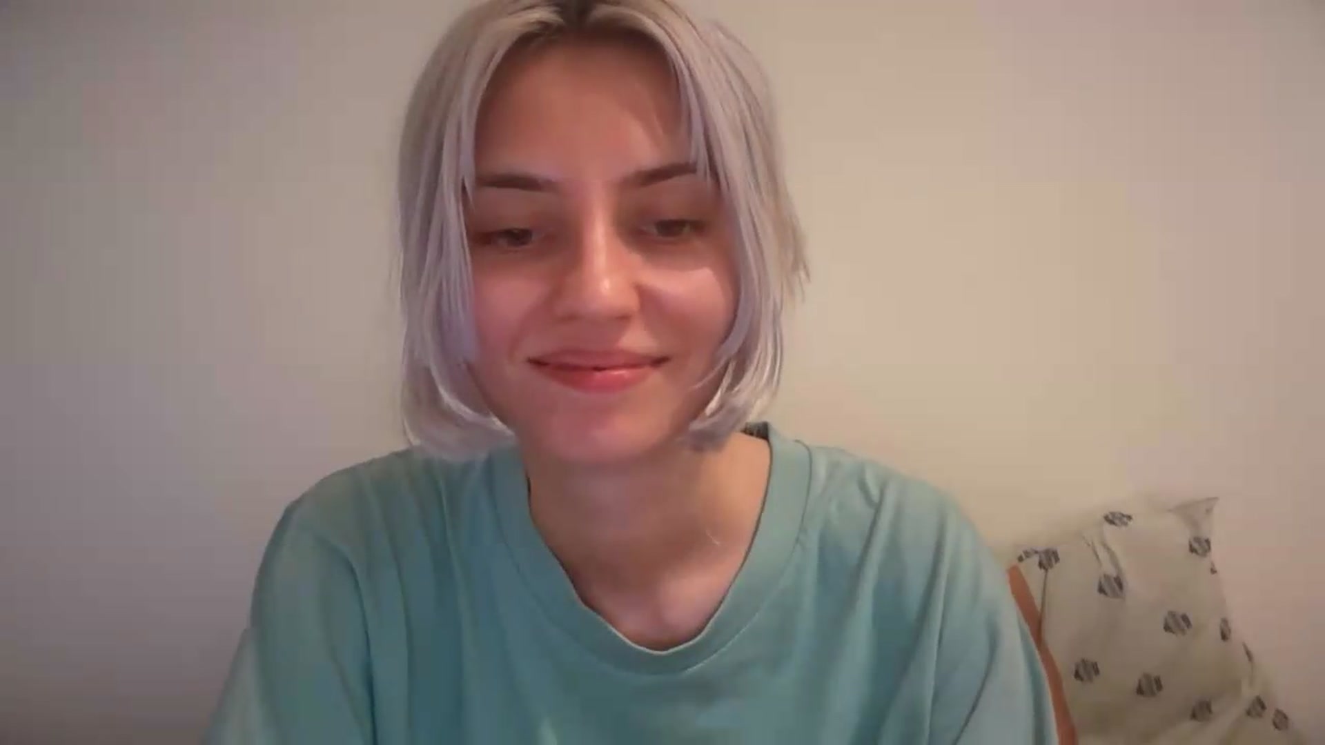 Gallery image thumbnail from LLuckyGirl's myfreecams stream on, 08/08/2026, 07:33 image 7 of 20