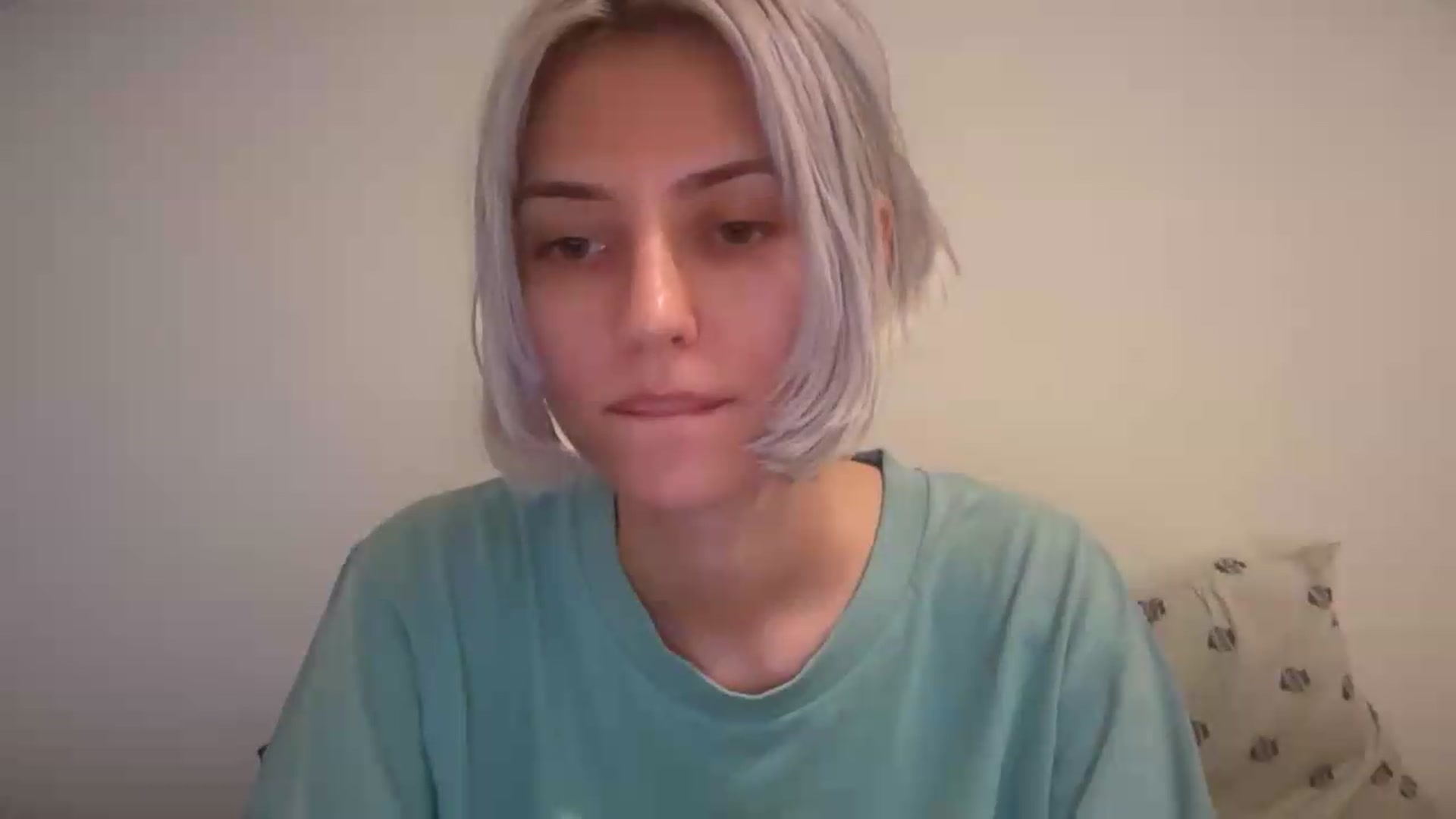 Gallery image thumbnail from LLuckyGirl's myfreecams stream on, 08/08/2026, 07:33 image 10 of 20
