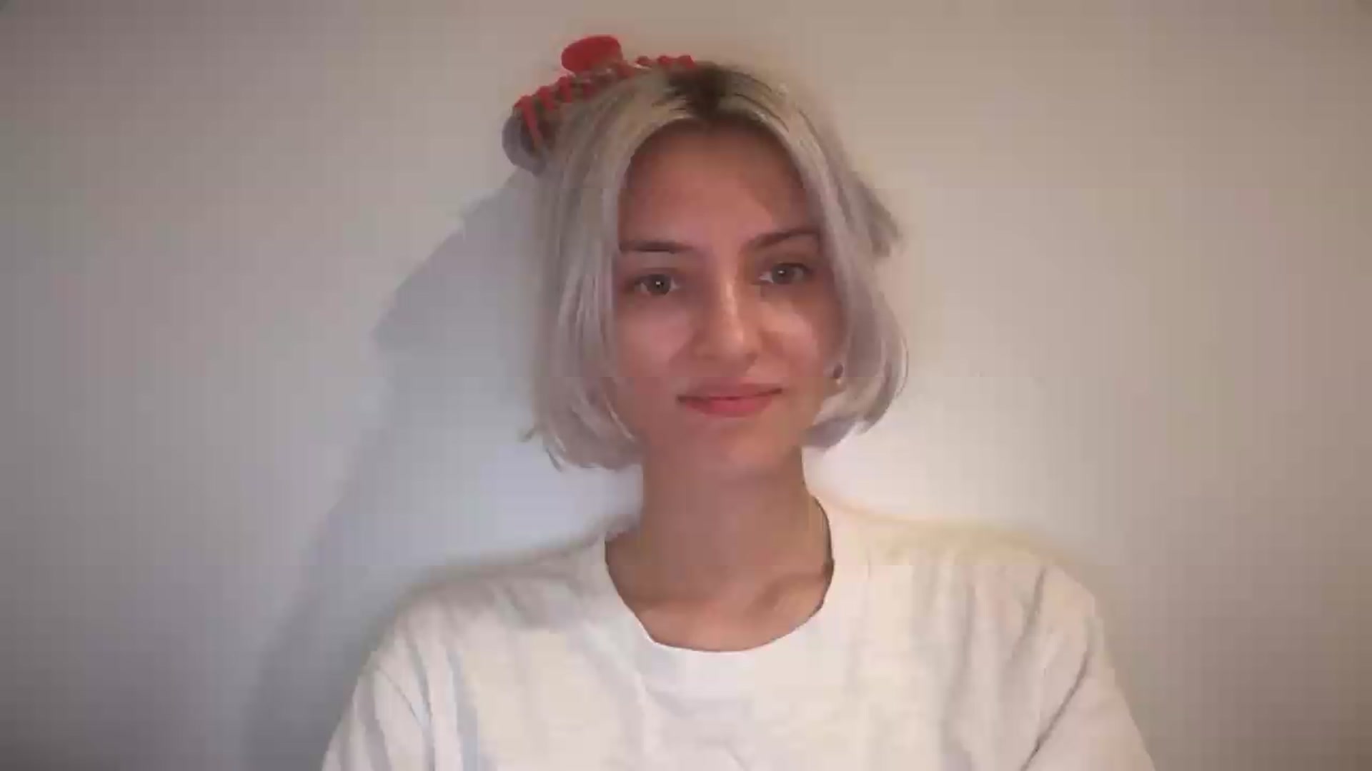 Gallery image thumbnail from LLuckyGirl's myfreecams stream on, 08/14/2026, 14:25 image 3 of 20