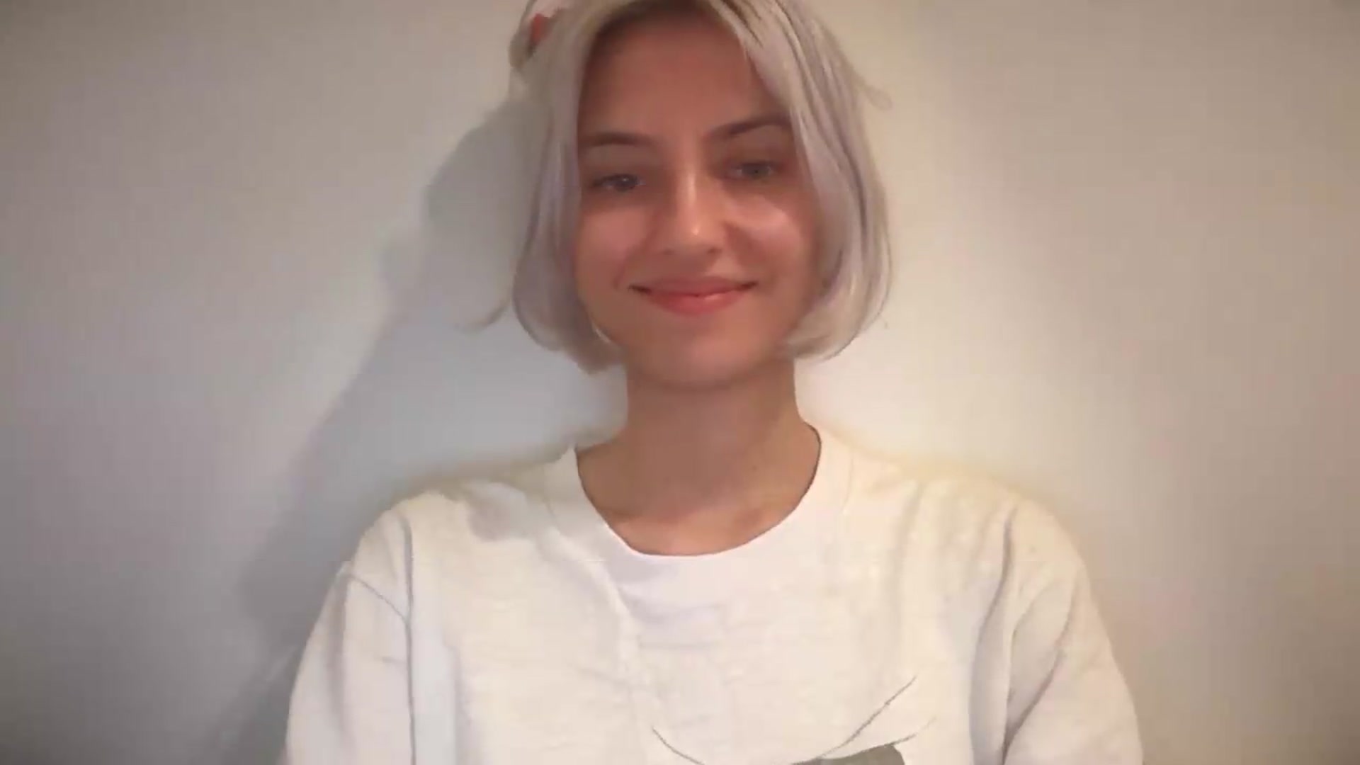 Gallery image thumbnail from LLuckyGirl's myfreecams stream on, 08/14/2026, 16:16 image 5 of 20