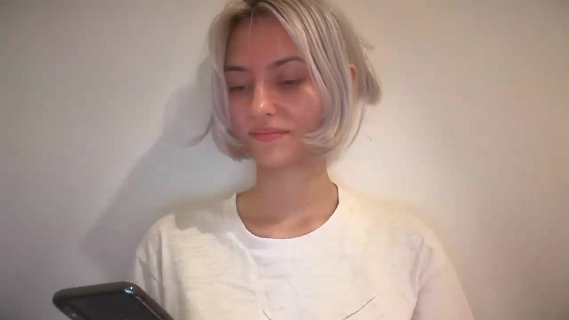 Gallery image thumbnail from LLuckyGirl's myfreecams stream on, 08/14/2026, 16:16 image 8 of 20