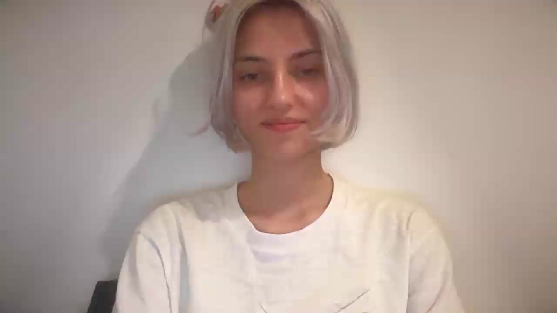 Gallery image thumbnail from LLuckyGirl's myfreecams stream on, 08/14/2026, 16:16 image 15 of 20