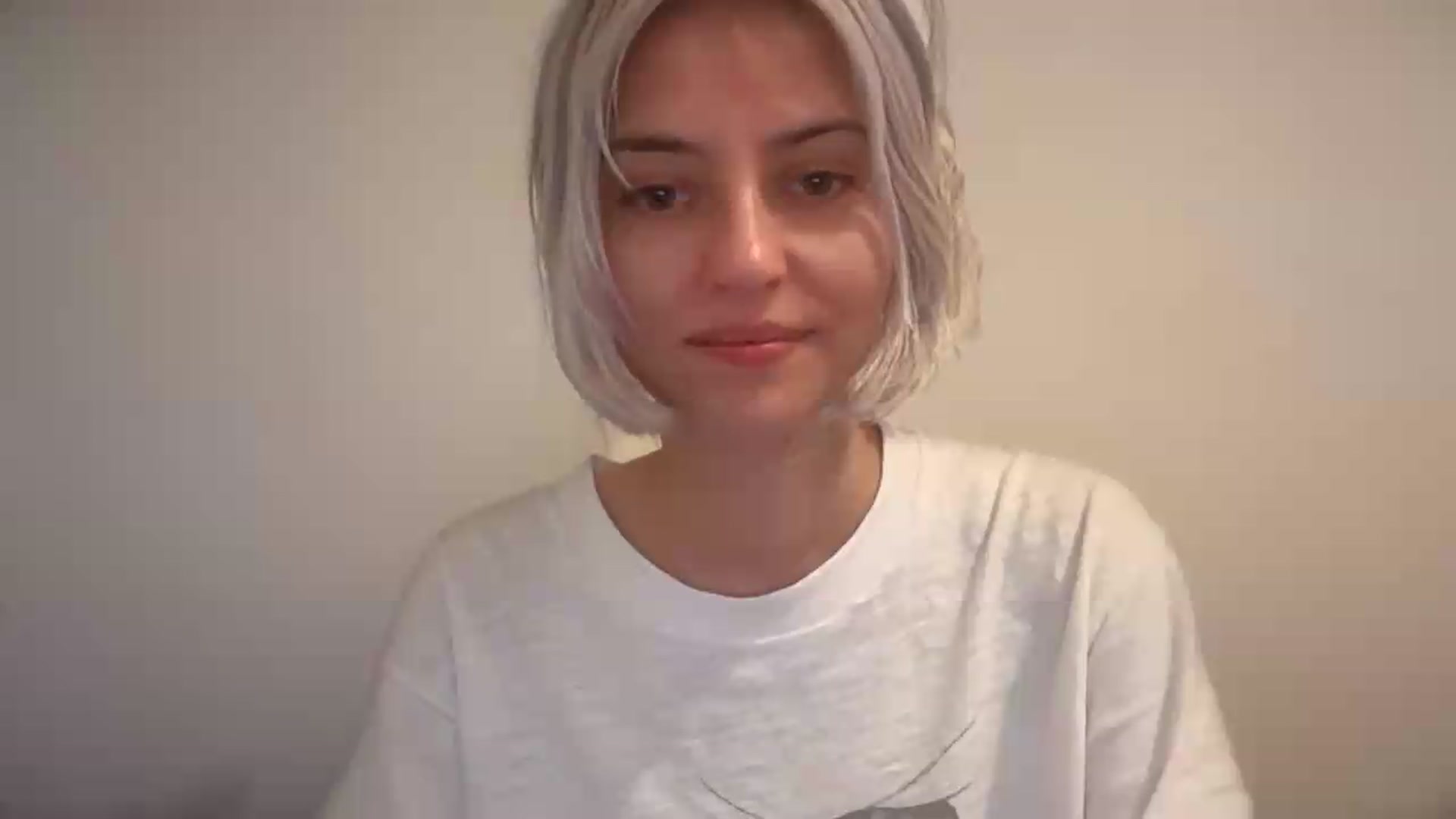 Gallery image thumbnail from LLuckyGirl's myfreecams stream on, 08/23/2026, 14:05 image 13 of 20