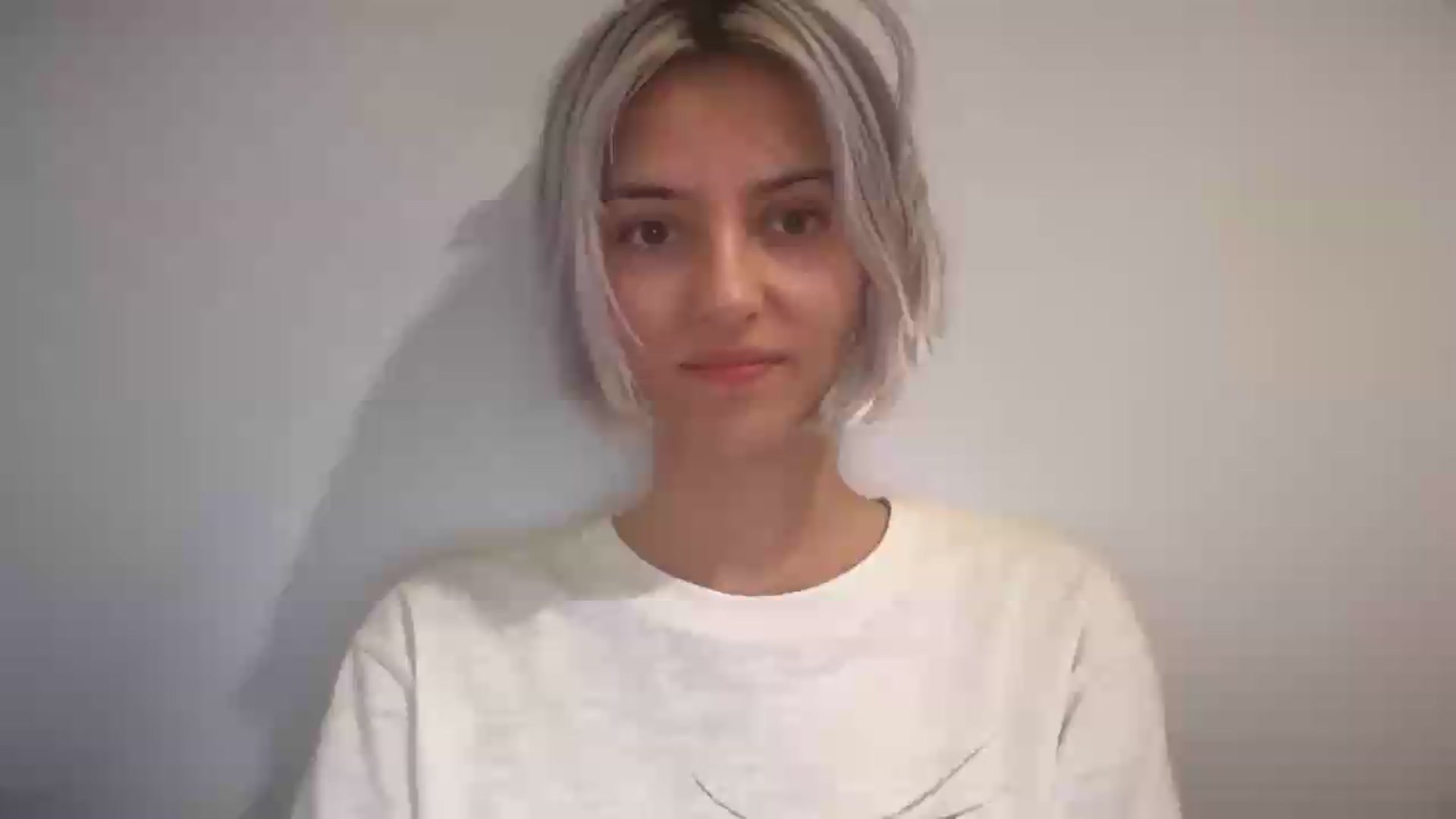 Gallery image thumbnail from LLuckyGirl's myfreecams stream on, 08/23/2026, 14:05 image 1 of 20
