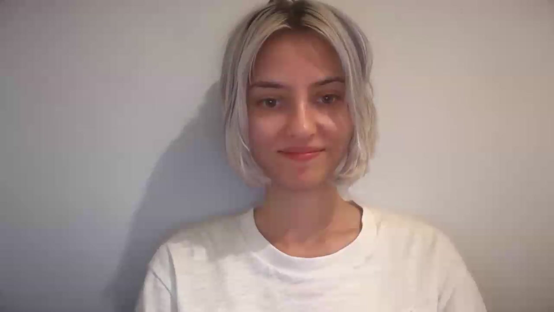Gallery image thumbnail from LLuckyGirl's myfreecams stream on, 08/23/2026, 14:26 image 19 of 20