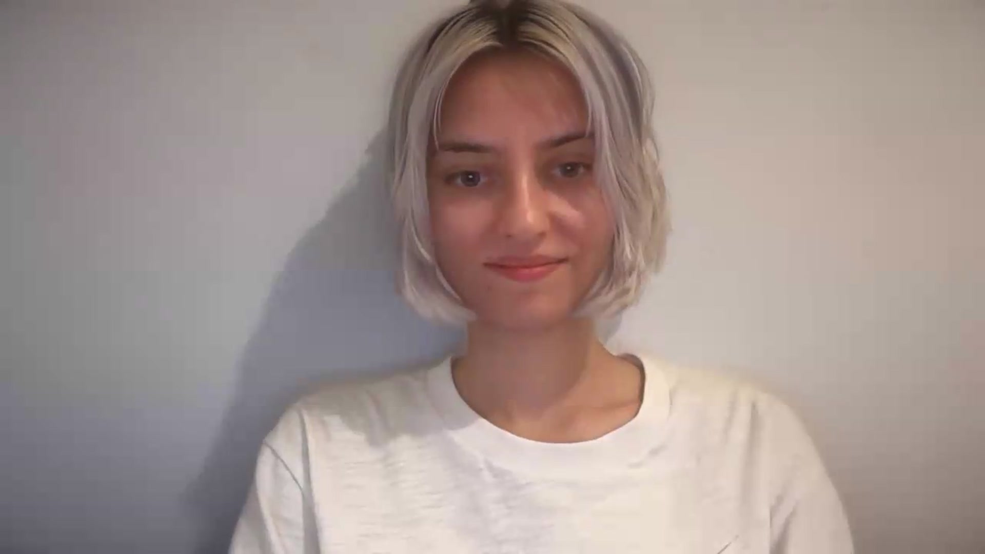 Gallery image thumbnail from LLuckyGirl's myfreecams stream on, 08/23/2026, 14:26 image 16 of 20