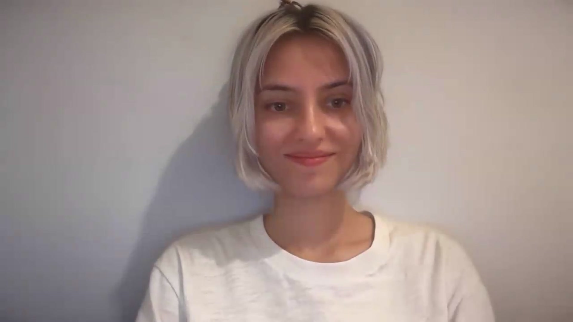 Gallery image thumbnail from LLuckyGirl's myfreecams stream on, 08/23/2026, 14:26 image 15 of 20