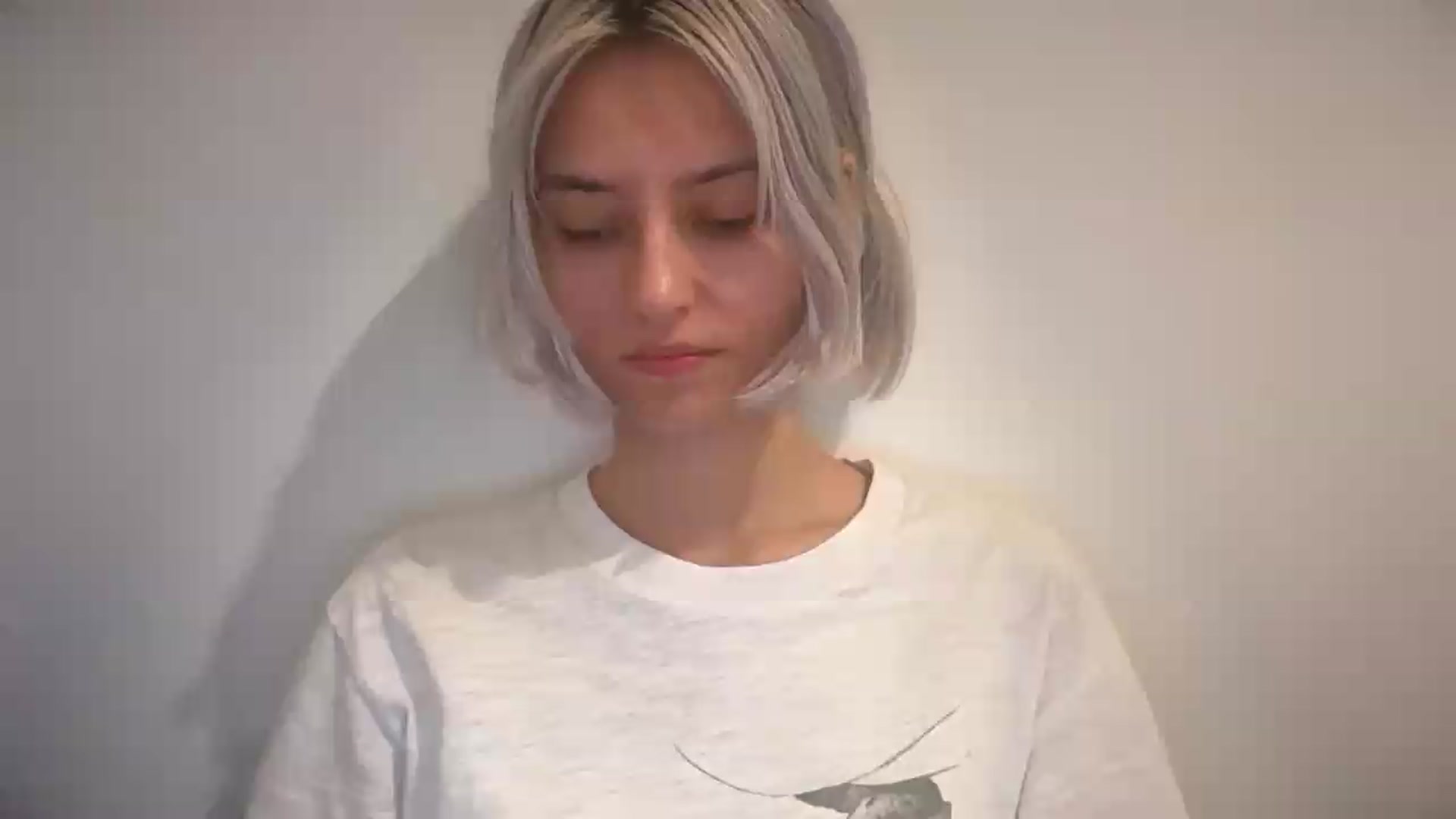 Gallery image thumbnail from LLuckyGirl's myfreecams stream on, 08/23/2026, 15:15 image 1 of 20
