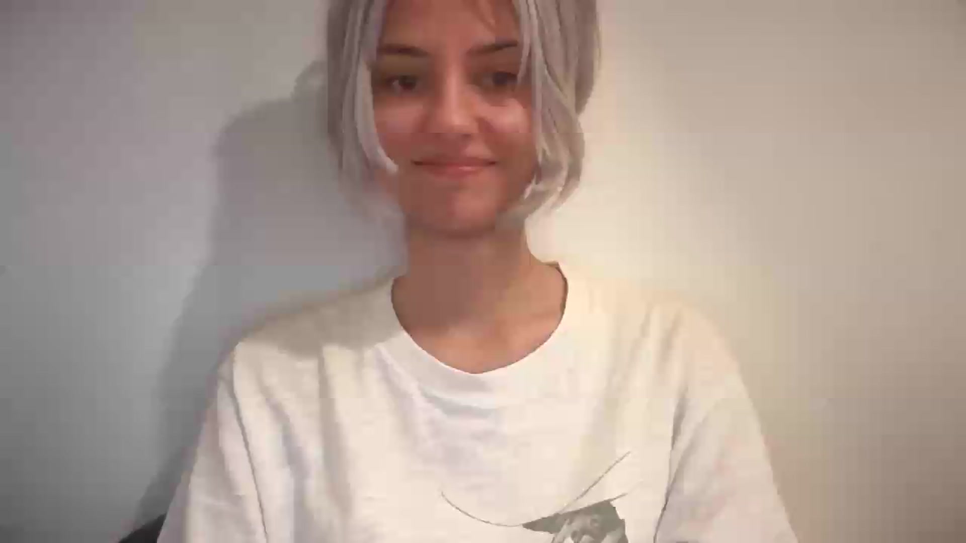 Gallery image thumbnail from LLuckyGirl's myfreecams stream on, 08/24/2026, 14:08 image 18 of 20