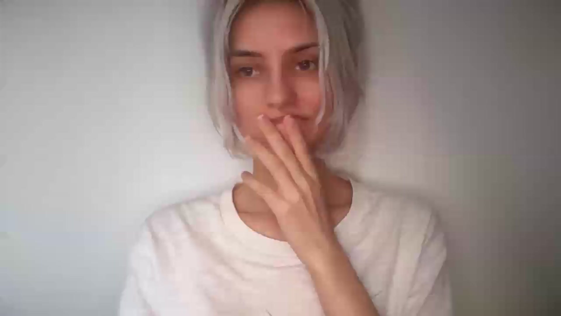 Gallery image thumbnail from LLuckyGirl's myfreecams stream on, 08/25/2026, 12:27 image 2 of 20