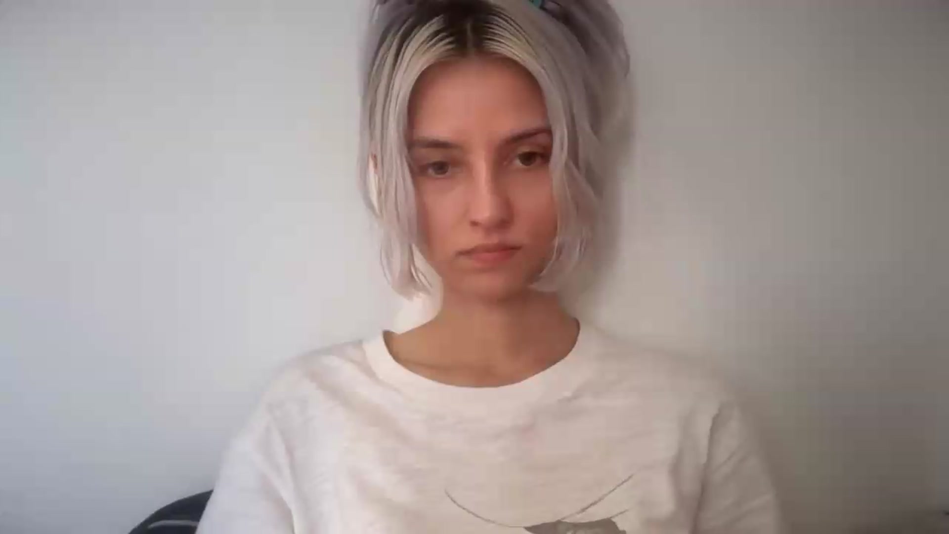 Gallery image thumbnail from LLuckyGirl's myfreecams stream on, 08/25/2026, 14:49 image 8 of 20