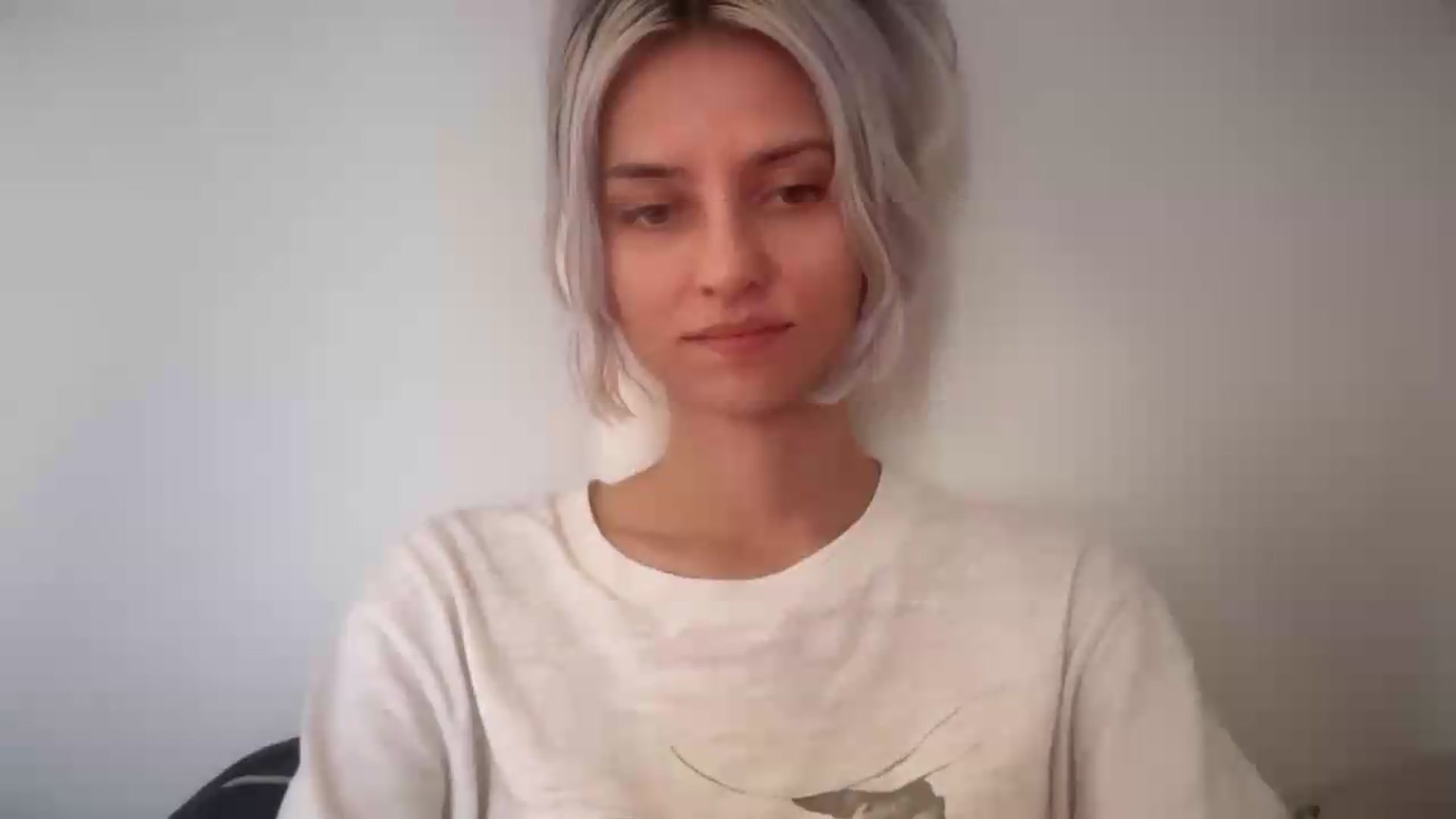 Gallery image thumbnail from LLuckyGirl's myfreecams stream on, 08/25/2026, 14:49 image 3 of 20