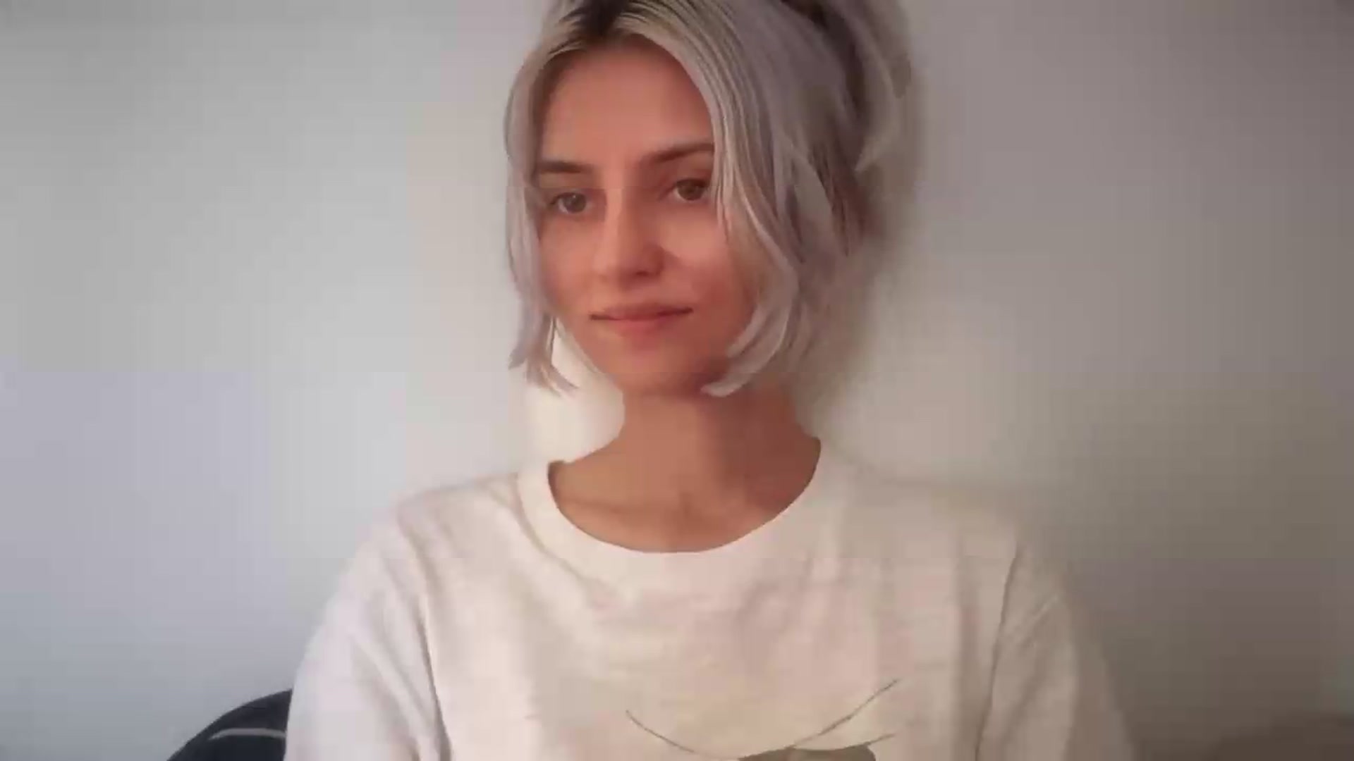 Gallery image thumbnail from LLuckyGirl's myfreecams stream on, 08/25/2026, 14:49 image 5 of 20