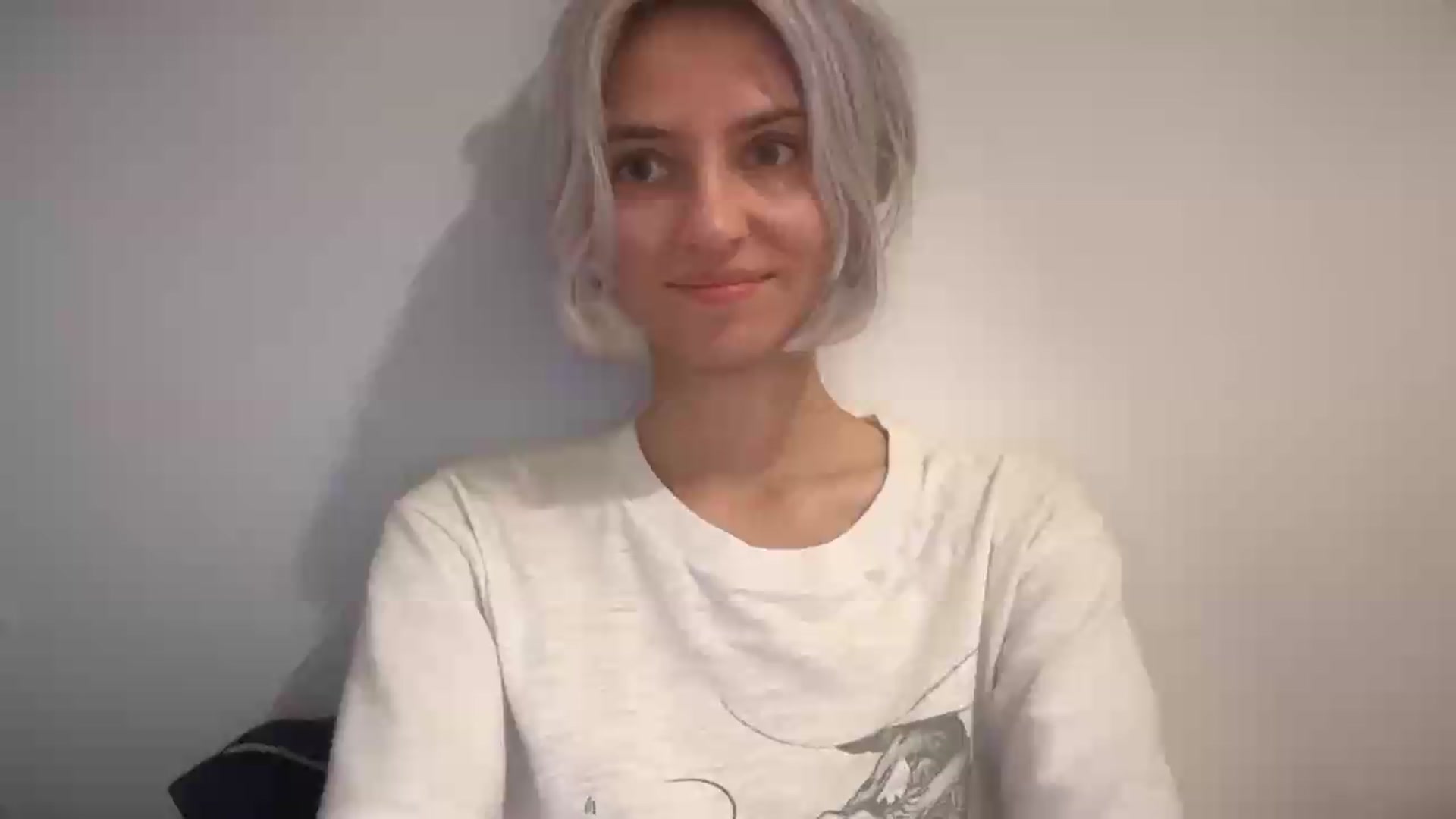 Gallery image thumbnail from LLuckyGirl's myfreecams stream on, 08/27/2026, 15:21 image 1 of 20