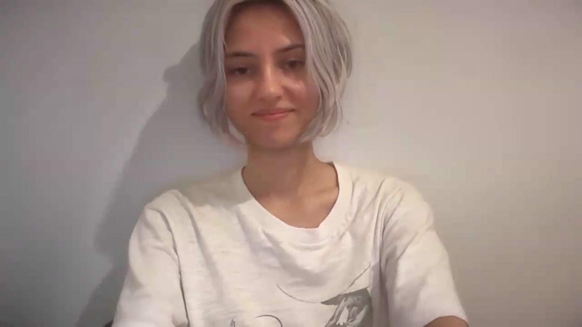 Gallery image thumbnail from LLuckyGirl's myfreecams stream on, 08/27/2026, 15:21 image 7 of 20