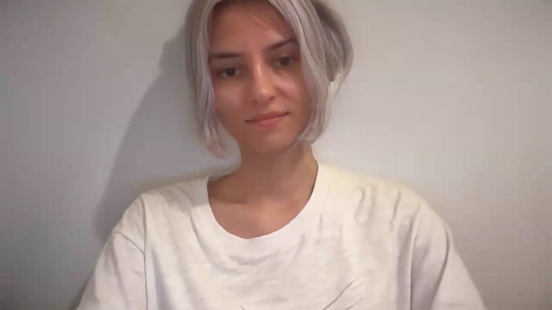 Gallery image thumbnail from LLuckyGirl's myfreecams stream on, 08/27/2026, 17:40 image 12 of 20