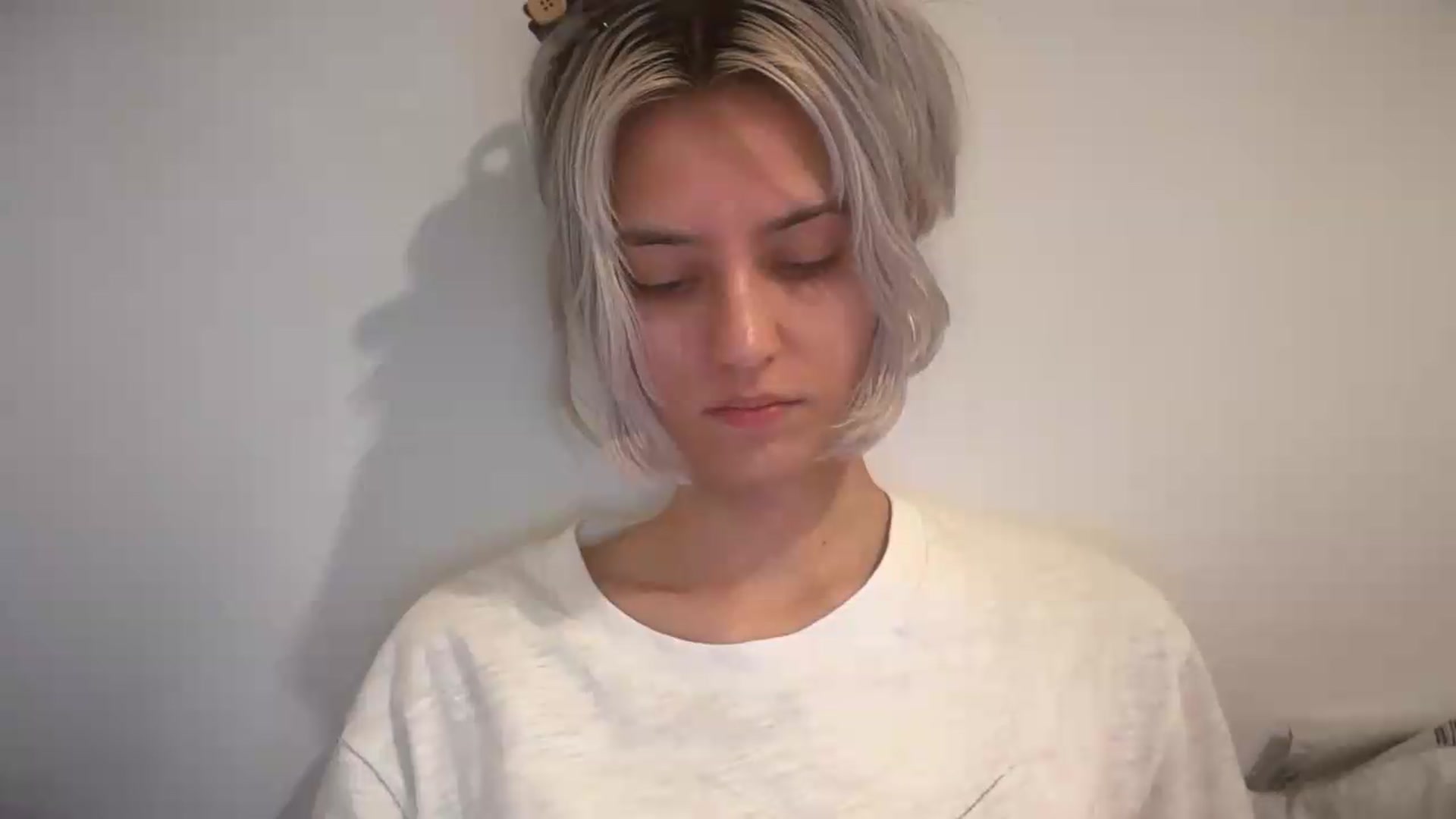 Gallery image thumbnail from LLuckyGirl's myfreecams stream on, 08/29/2026, 13:51 image 12 of 20