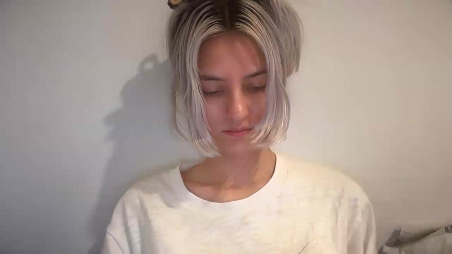 Gallery image thumbnail from LLuckyGirl's myfreecams stream on, 08/29/2026, 13:51 image 10 of 20