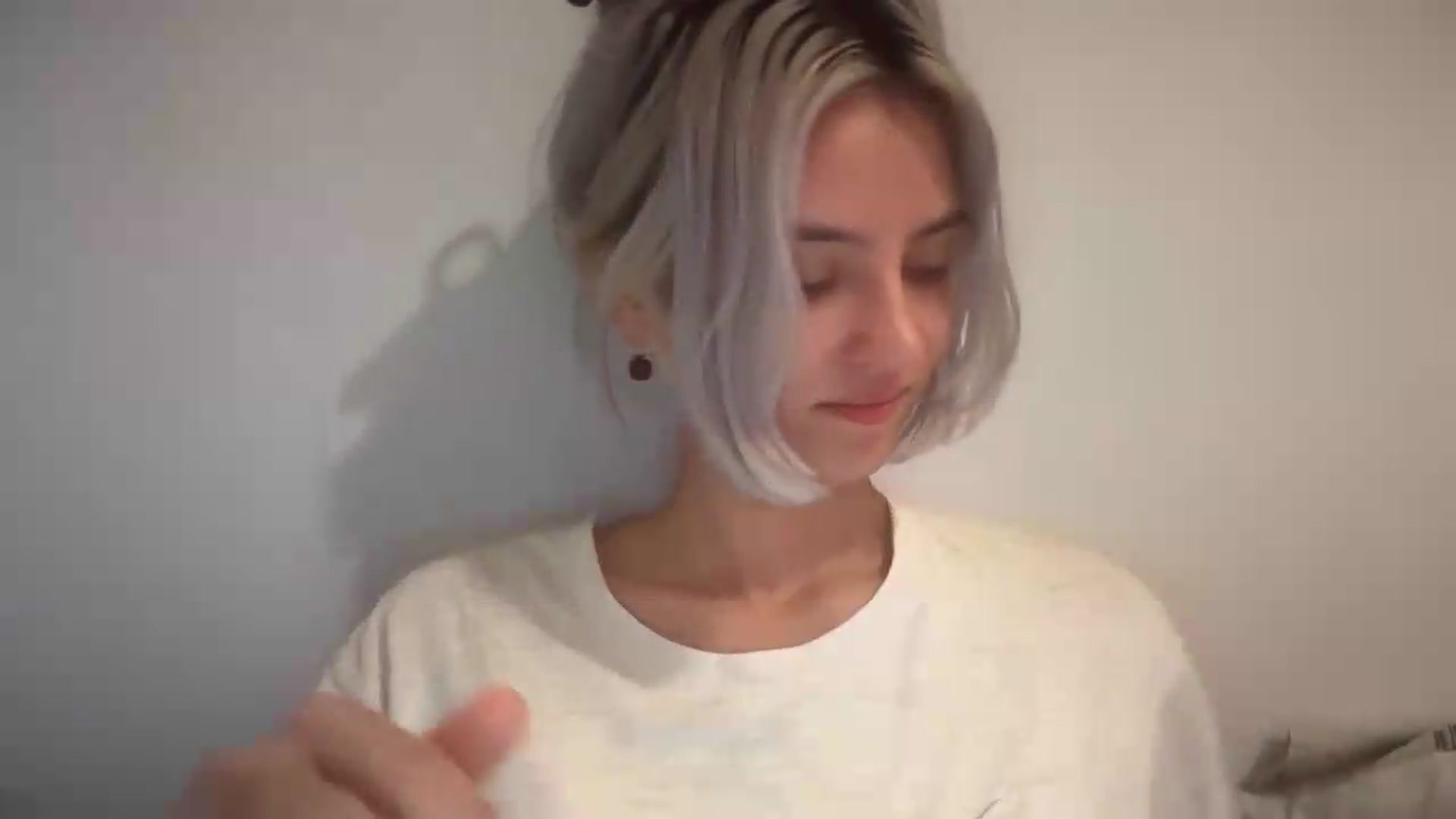 Gallery image thumbnail from LLuckyGirl's myfreecams stream on, 08/29/2026, 13:51 image 8 of 20