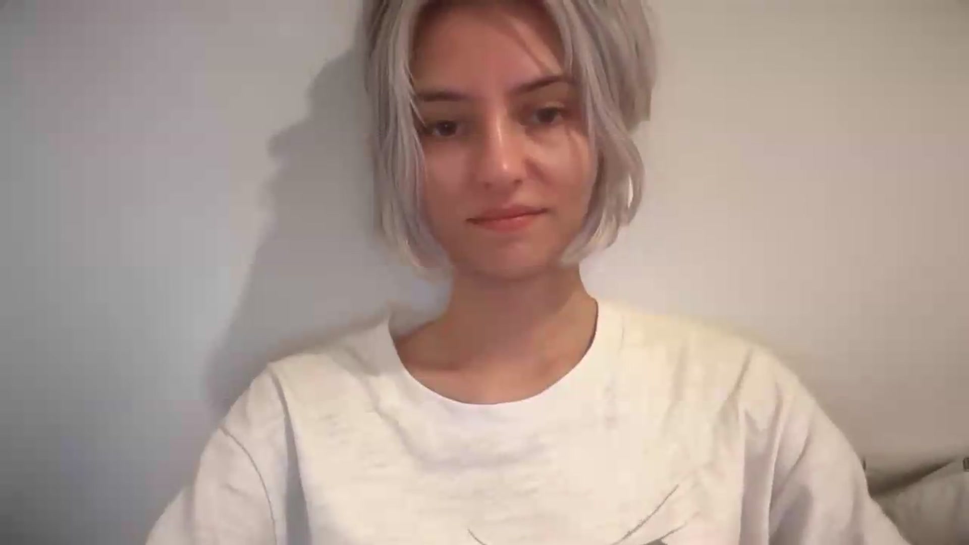Gallery image thumbnail from LLuckyGirl's myfreecams stream on, 08/29/2026, 13:51 image 18 of 20