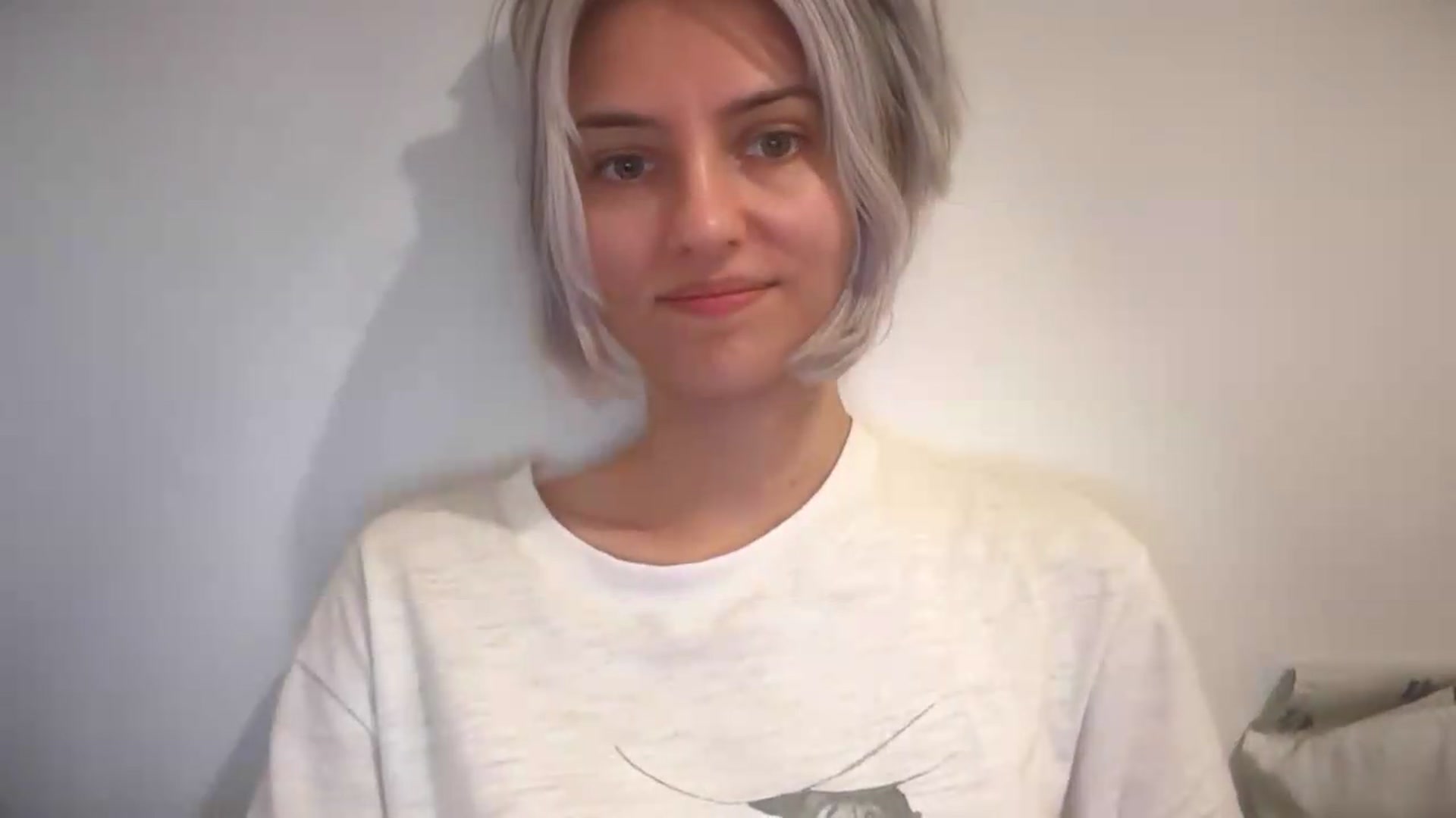 Gallery image thumbnail from LLuckyGirl's myfreecams stream on, 08/29/2026, 15:27 image 14 of 20