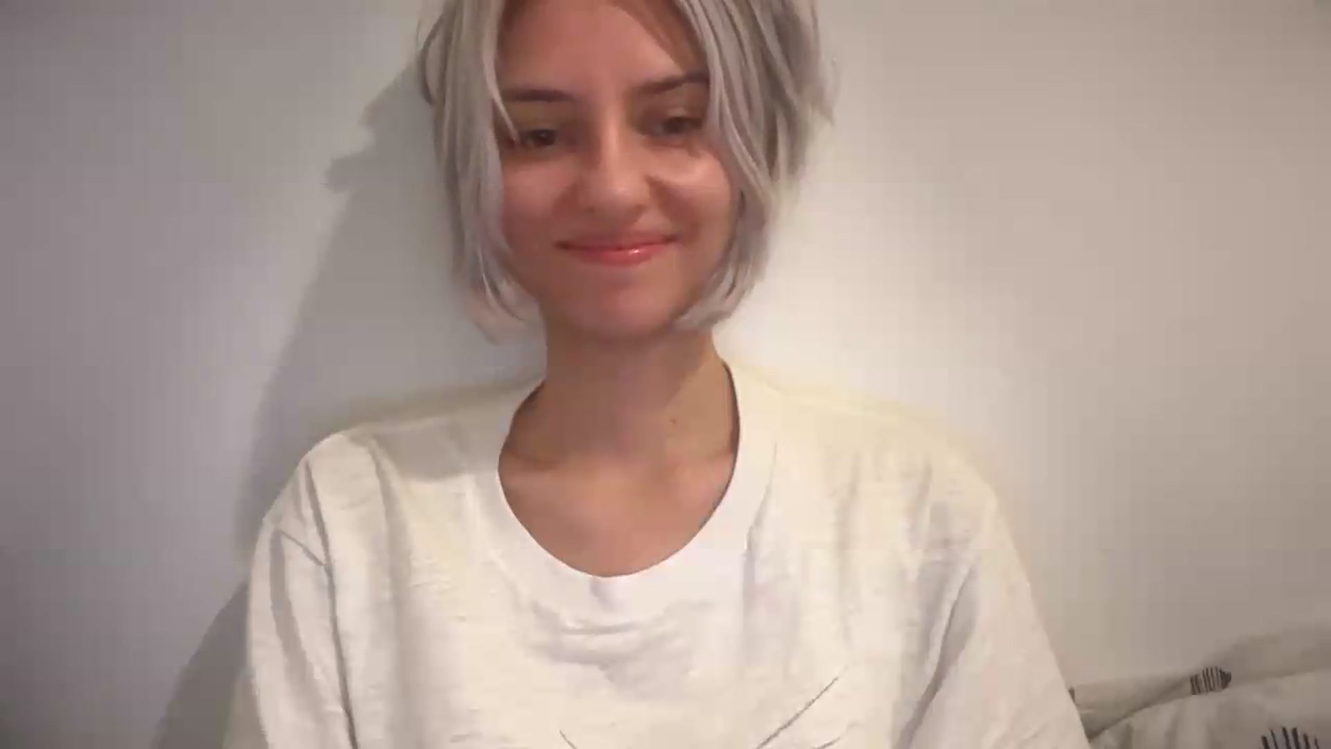 Gallery image thumbnail from LLuckyGirl's myfreecams stream on, 08/29/2026, 17:38 image 13 of 20