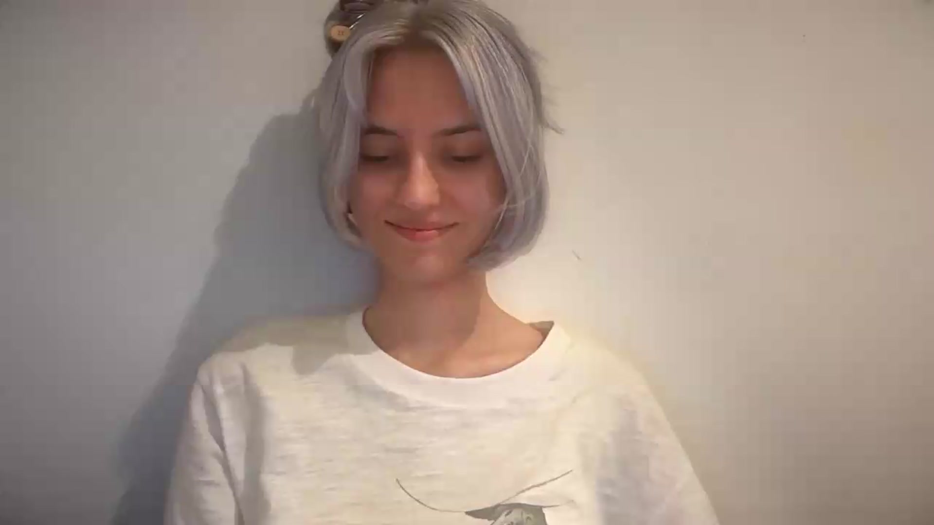 Gallery image thumbnail from LLuckyGirl's myfreecams stream on, 09/01/2026, 17:16 image 14 of 20